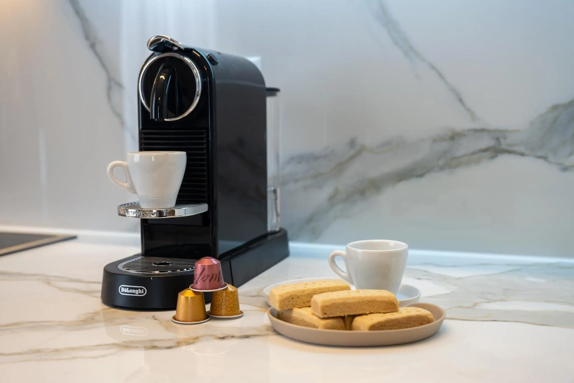 Coffee/tea facilities in Chalet Alberti Davos Platz