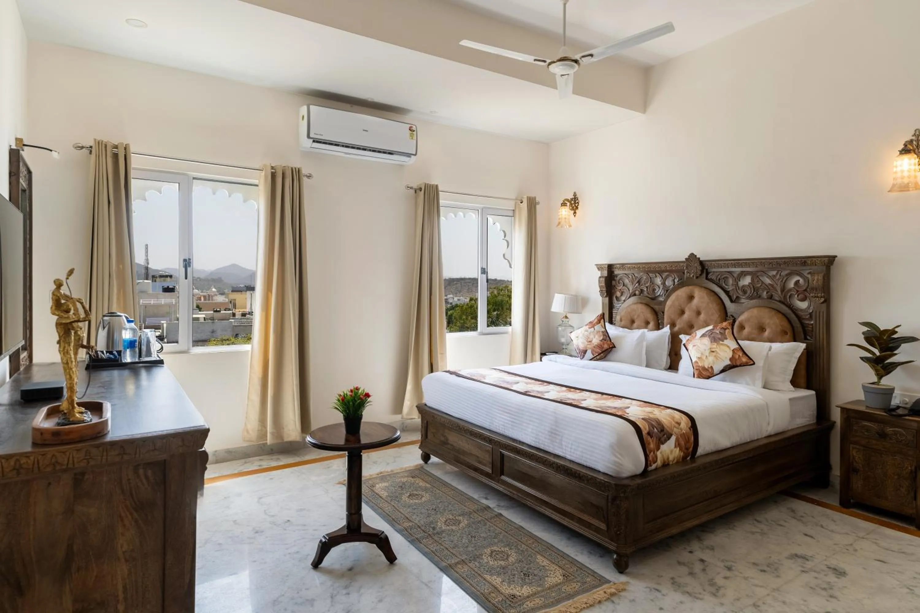 Bed in Hotel The Royal Courtyard