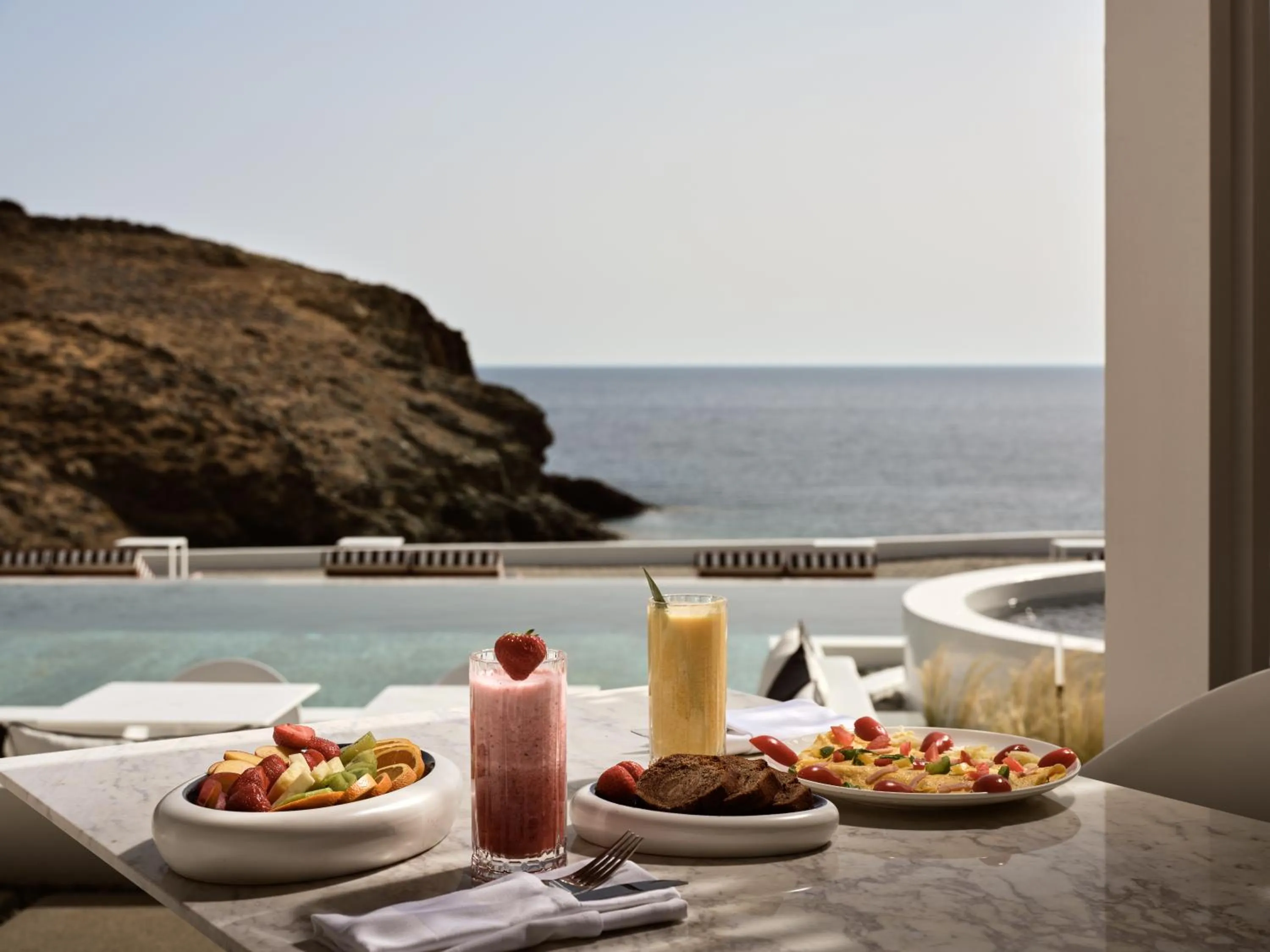 Food and drinks in Semeli Coast Mykonos Curio Collection by Hilton