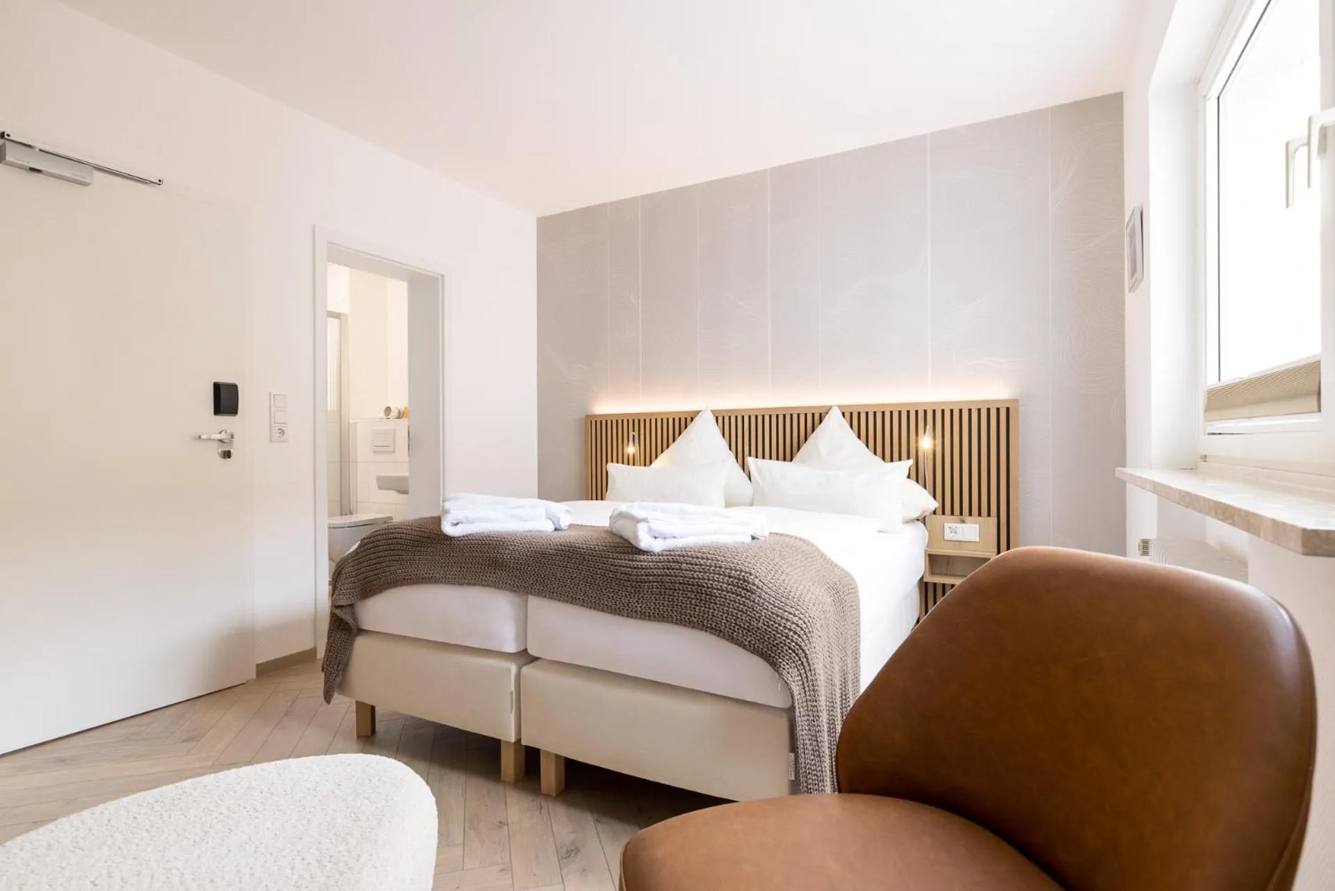 Photo of the whole room, Bed in Hotel Klippenklang