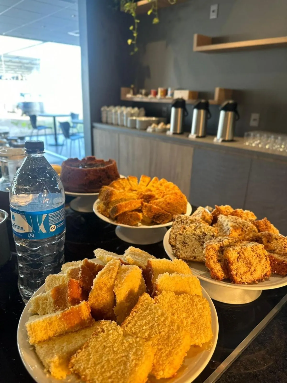 Restaurant/places to eat in Hotel 10 Sorriso