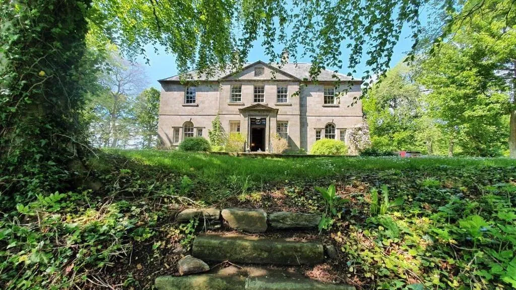 Property Building in Durn House