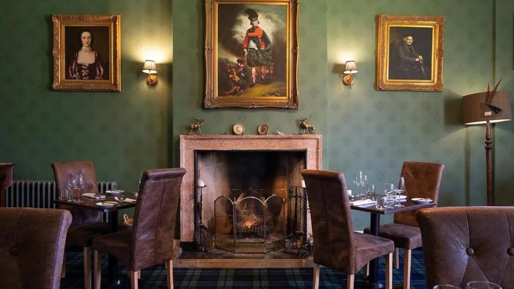 Restaurant/Places to Eat in Durn House