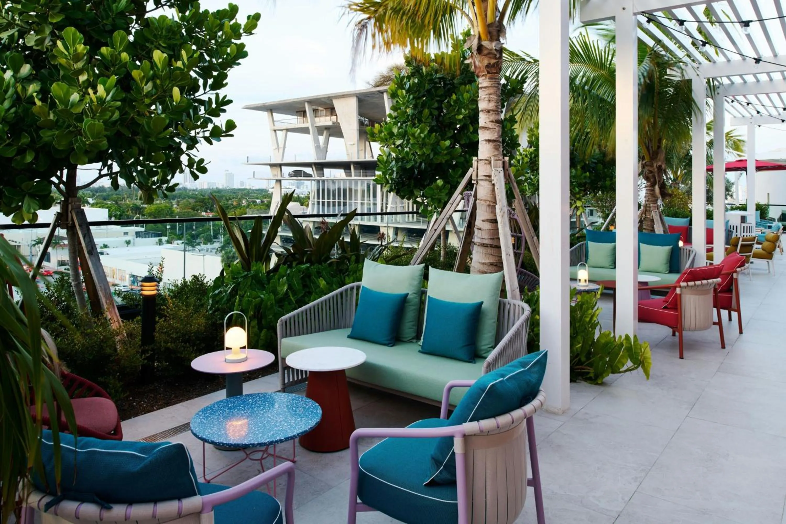 Lounge or bar in citizenM Miami South Beach