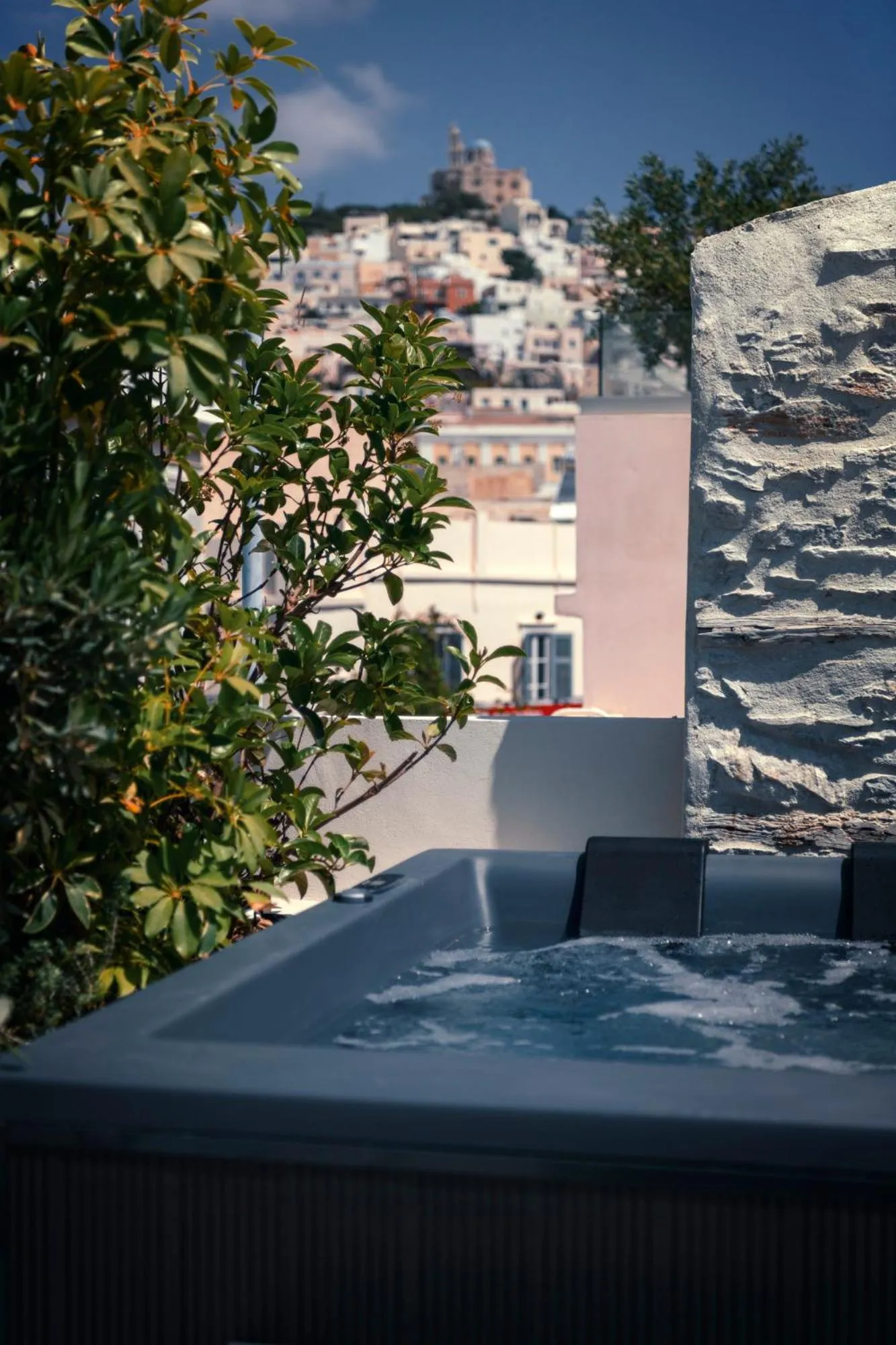 Ninemian Suites Syros
