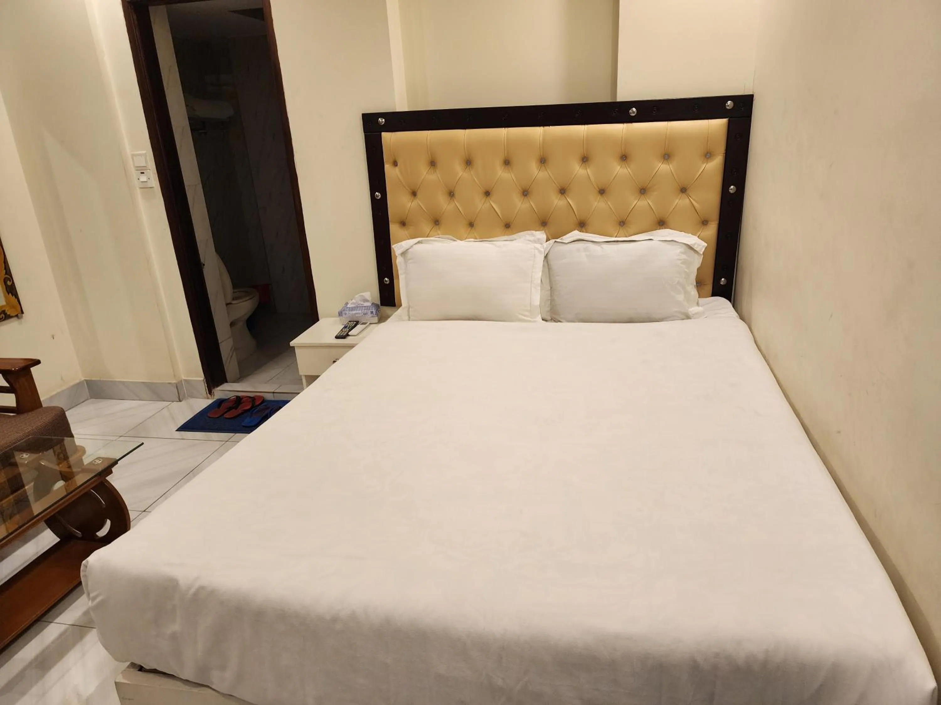 Bed in Hotel White Stone
