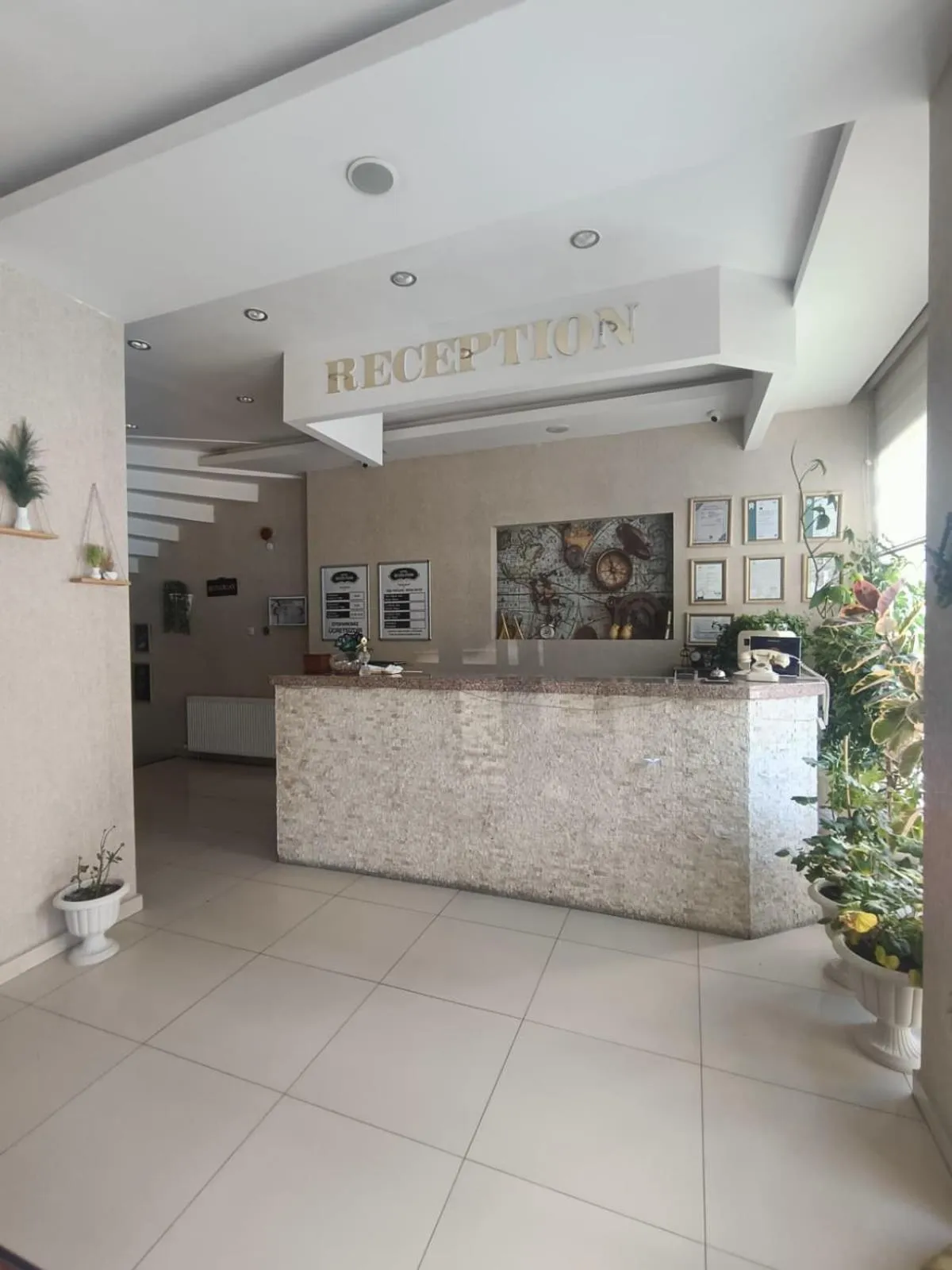 Lobby or reception in HOTEL SEVEN PARK