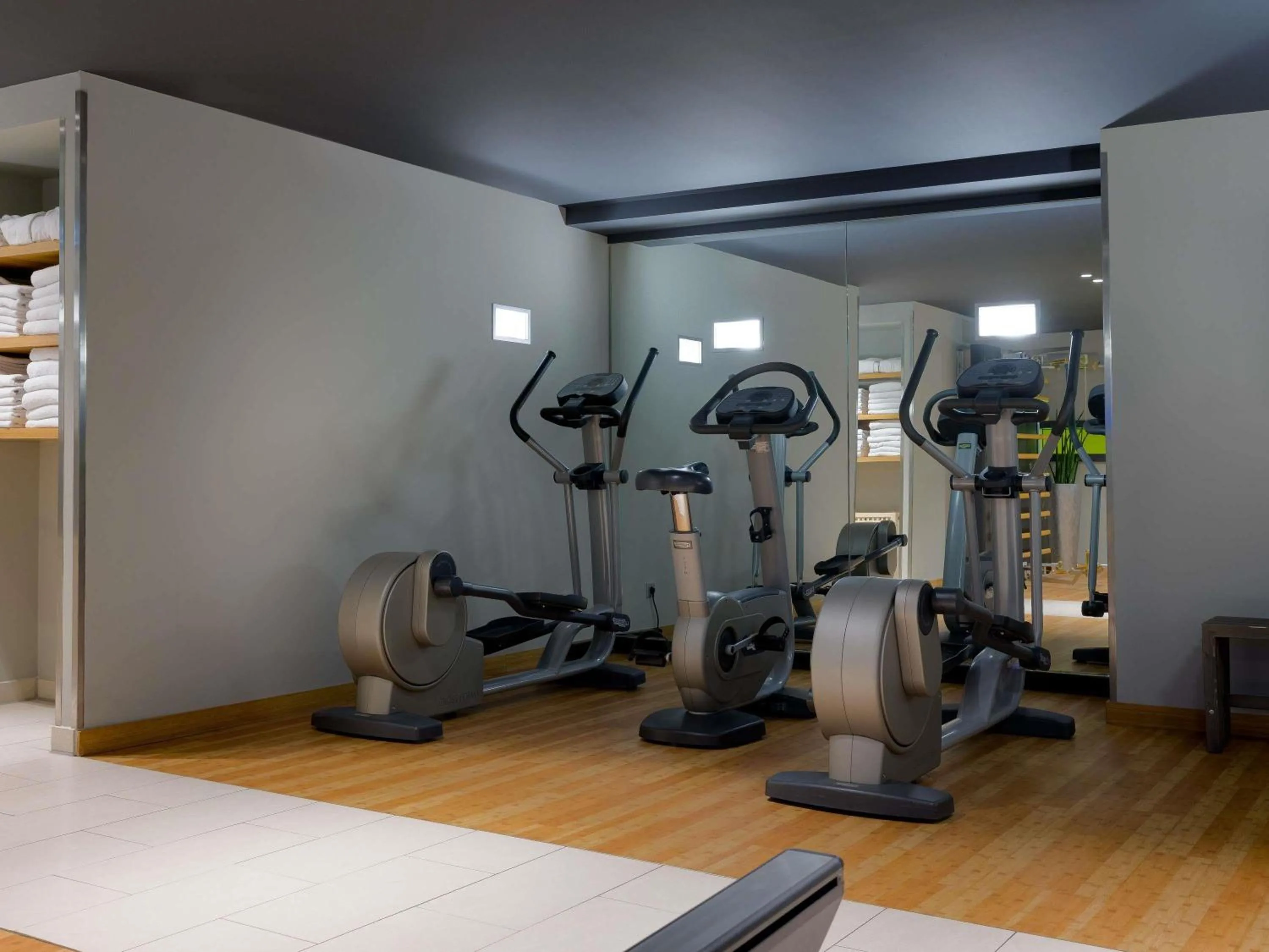 Fitness centre/facilities in Mövenpick Hotel Amsterdam City Centre
