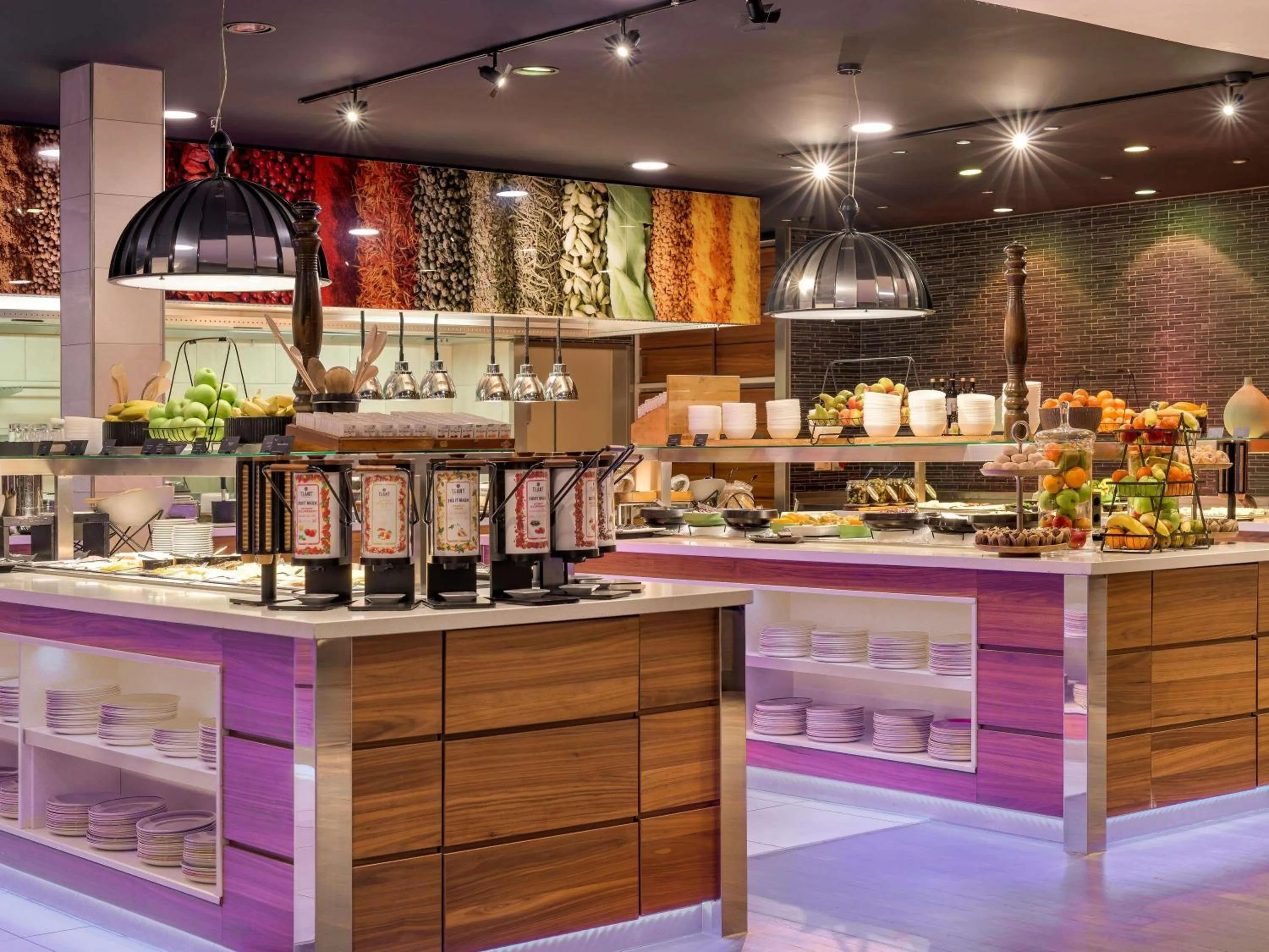 Breakfast in Mövenpick Hotel Amsterdam City Centre