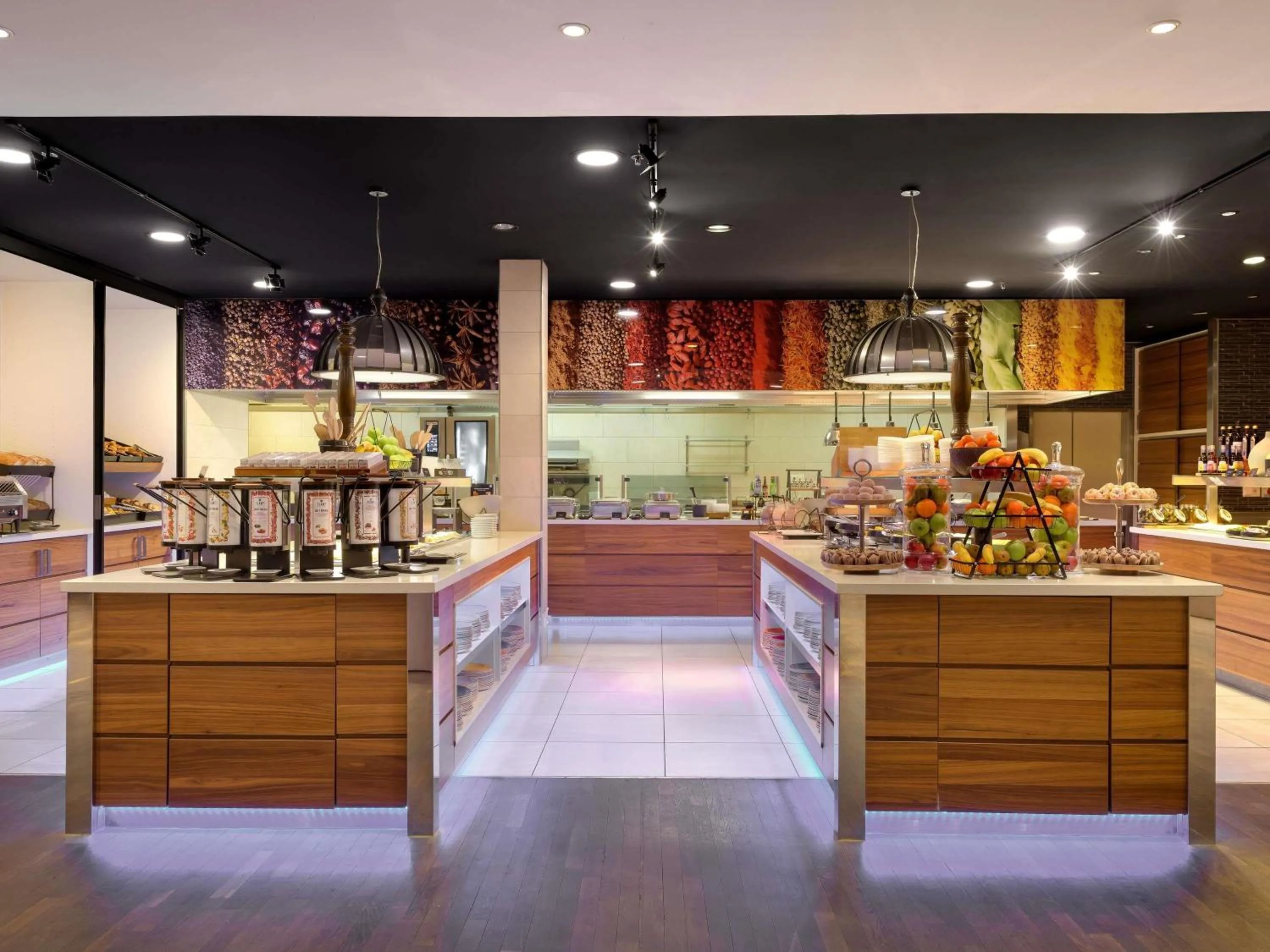 Breakfast in Mövenpick Hotel Amsterdam City Centre