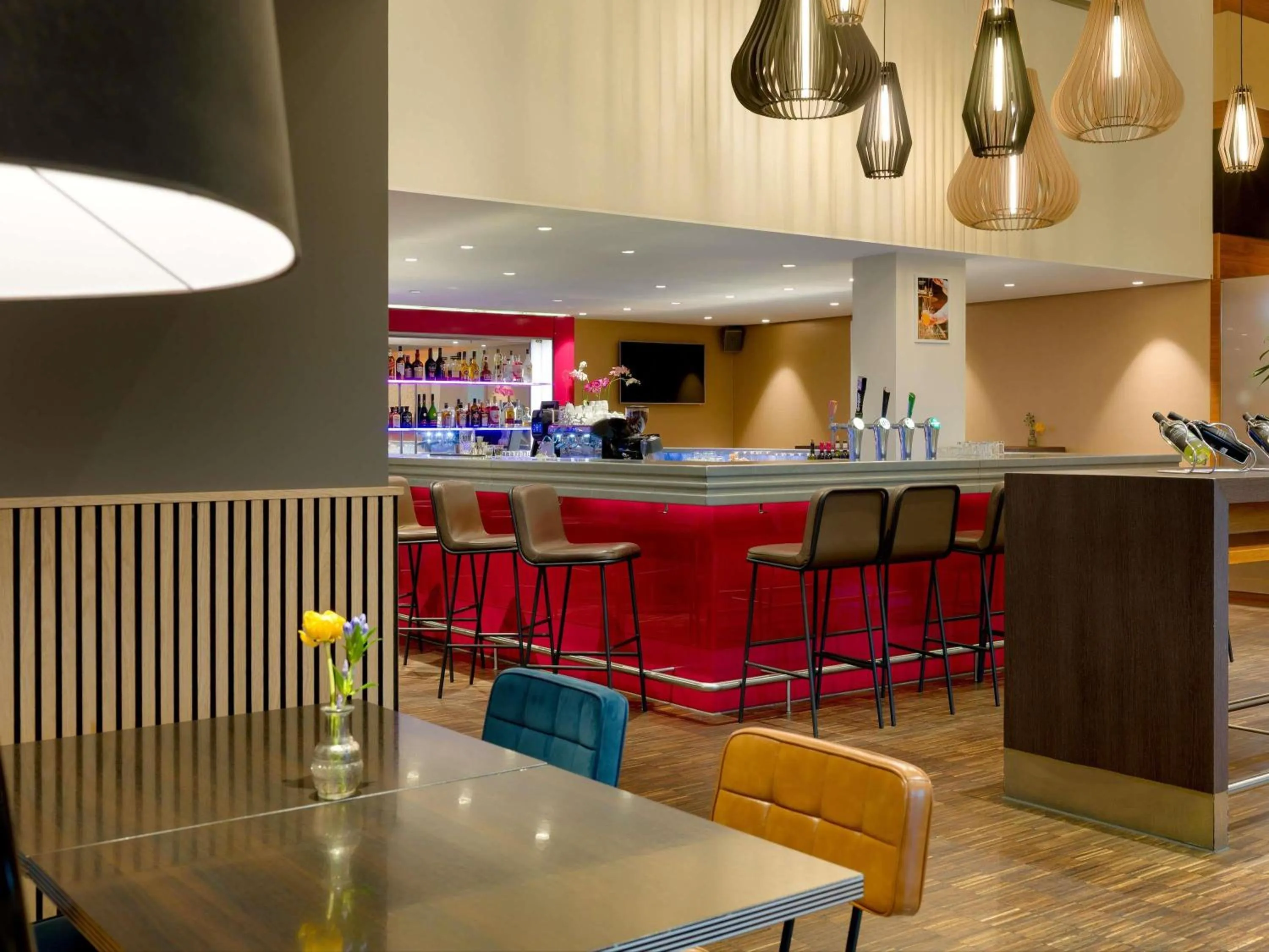 Restaurant/places to eat in Mövenpick Hotel Amsterdam City Centre