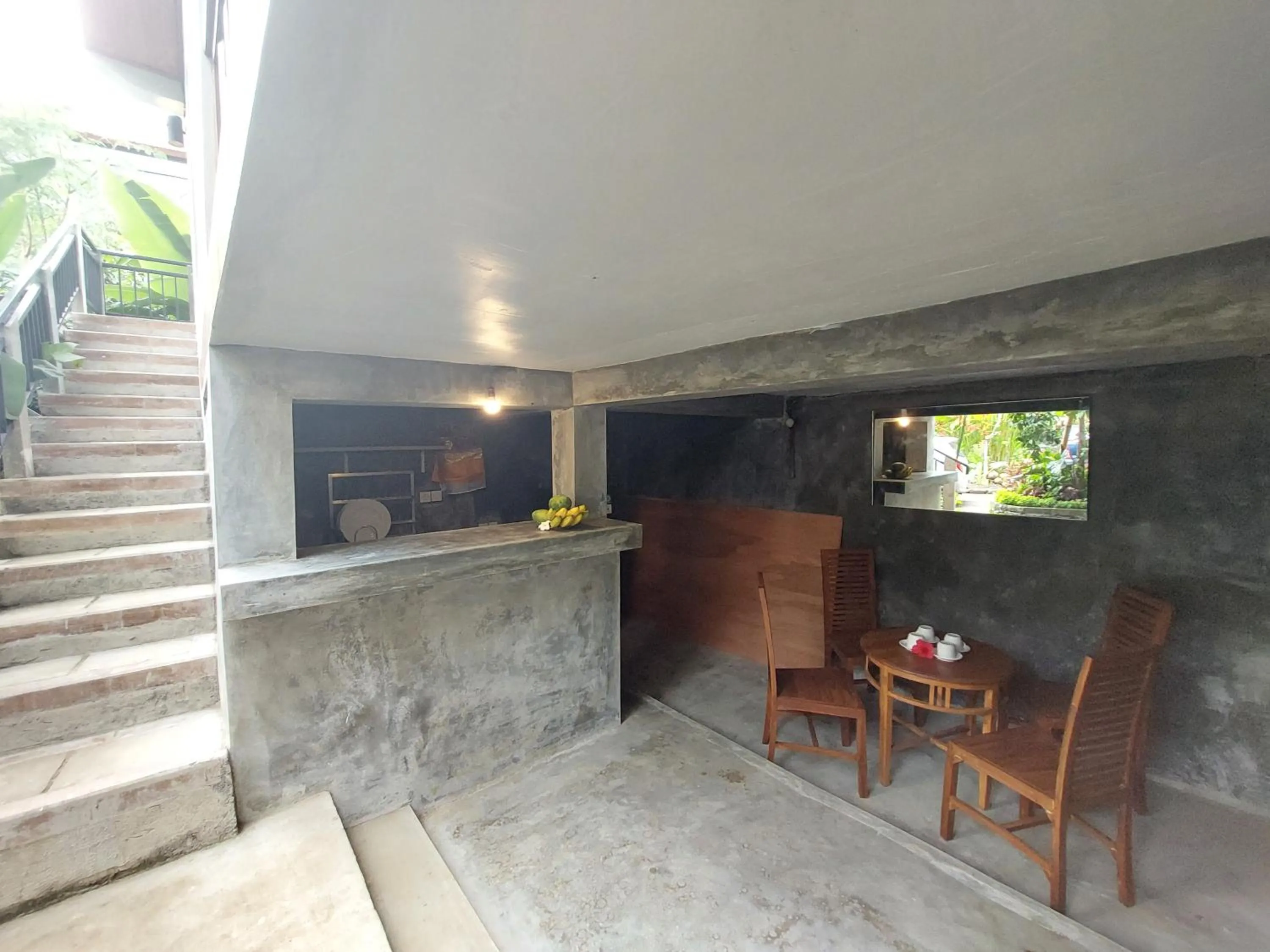 Restaurant/places to eat in Prema Shiva Suites and Villas by EPS