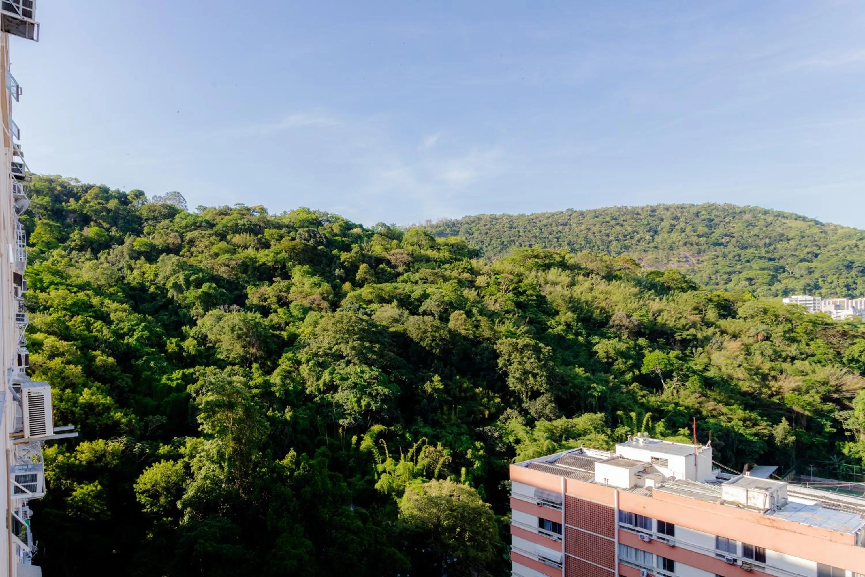 SUH Laranjeiras 01 Montain View