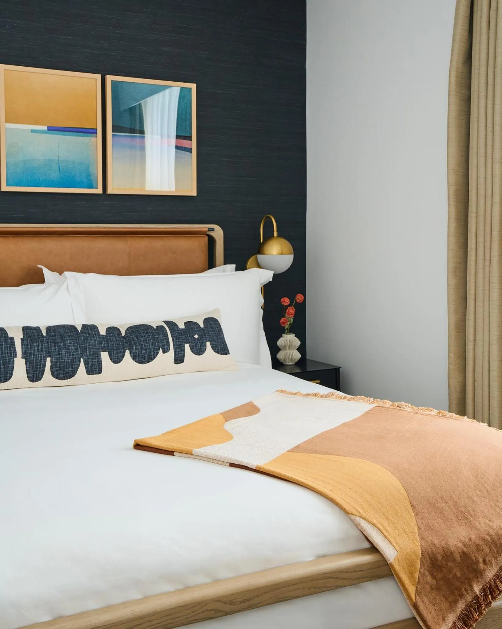 Bed in Rusk House Serviced Apartments