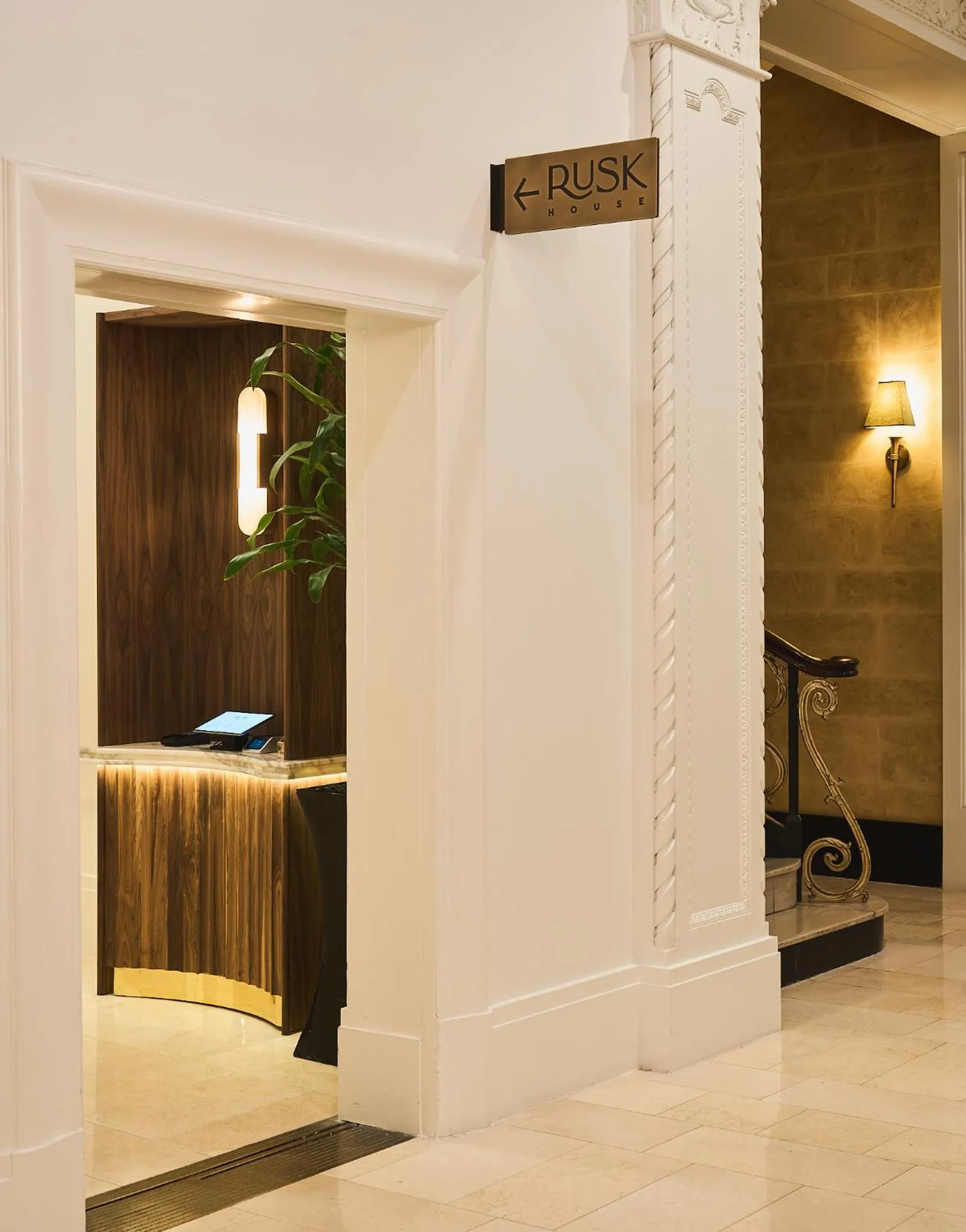 Lobby or reception in Rusk House Serviced Apartments