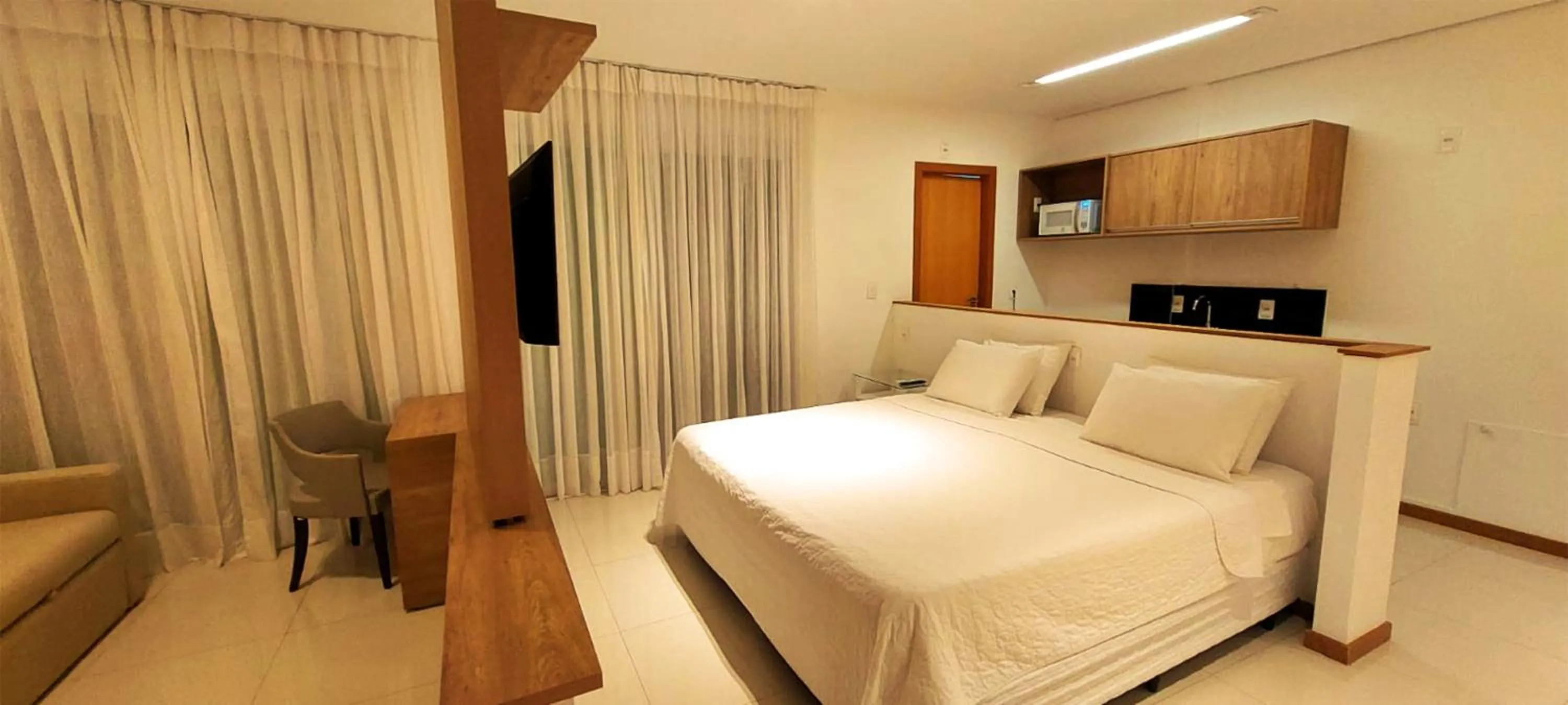 Bedroom, Bed in Starlis Home - Versátil