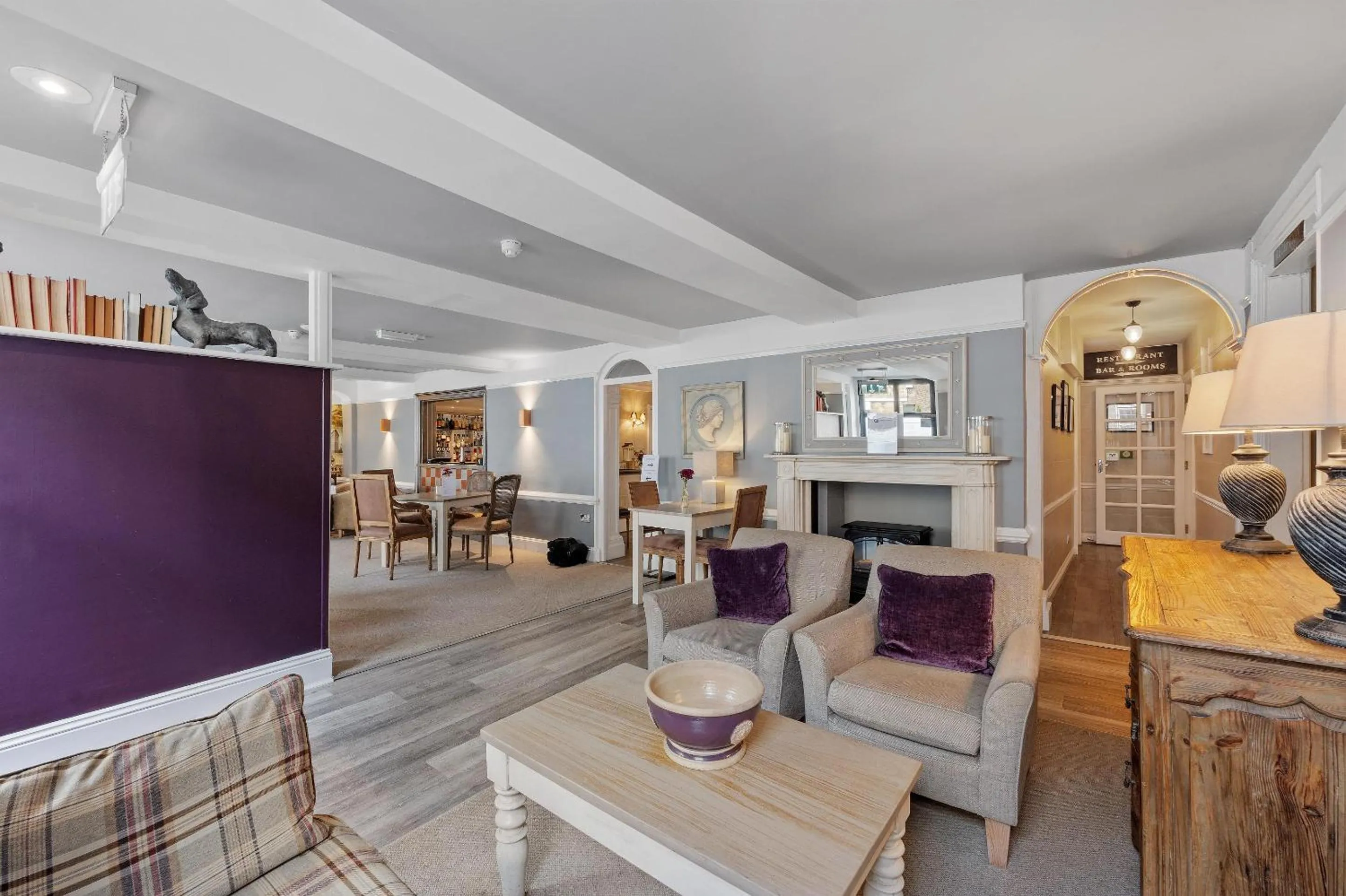 Living room in Best Western Wessex Royale Hotel Dorchester