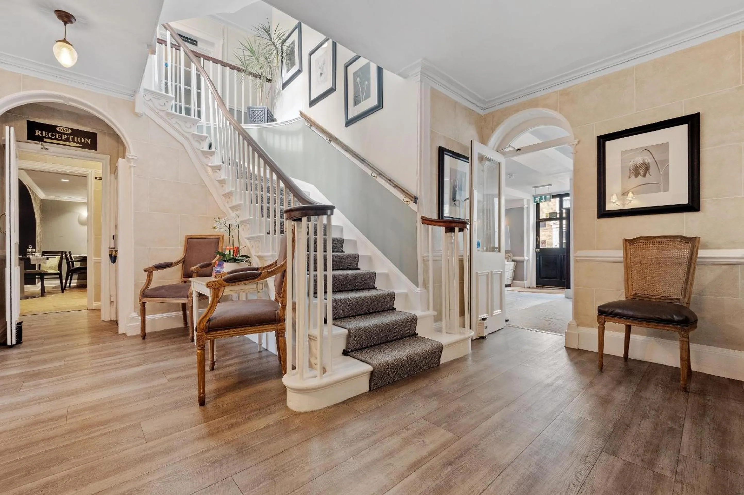 Property building in Best Western Wessex Royale Hotel Dorchester