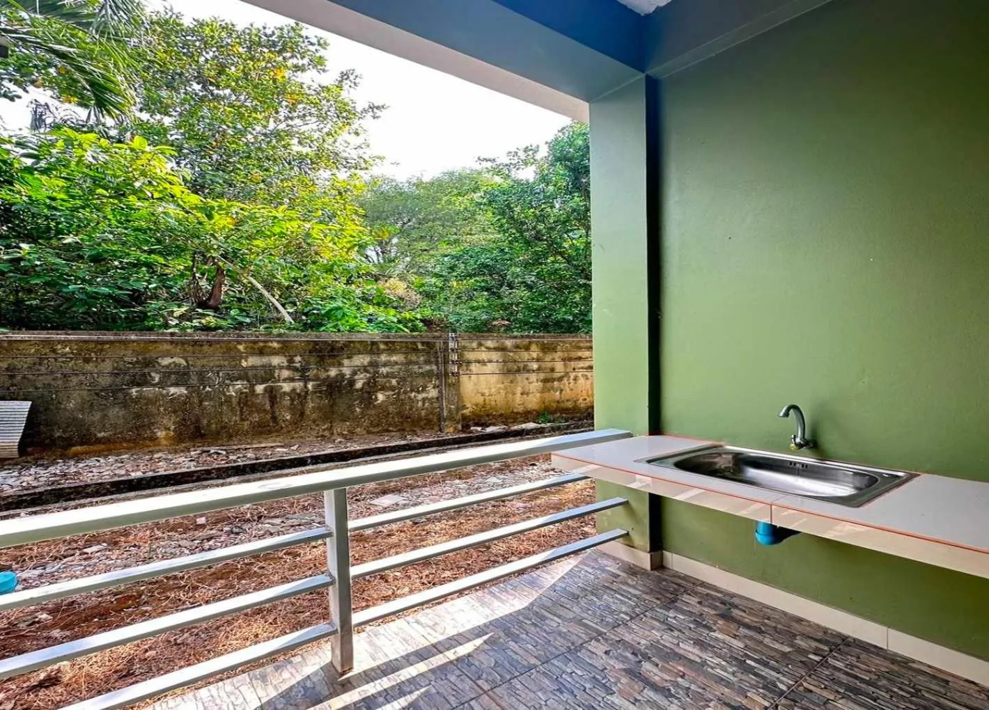 Bathroom in OYO 75467 Baan Siripornchai2