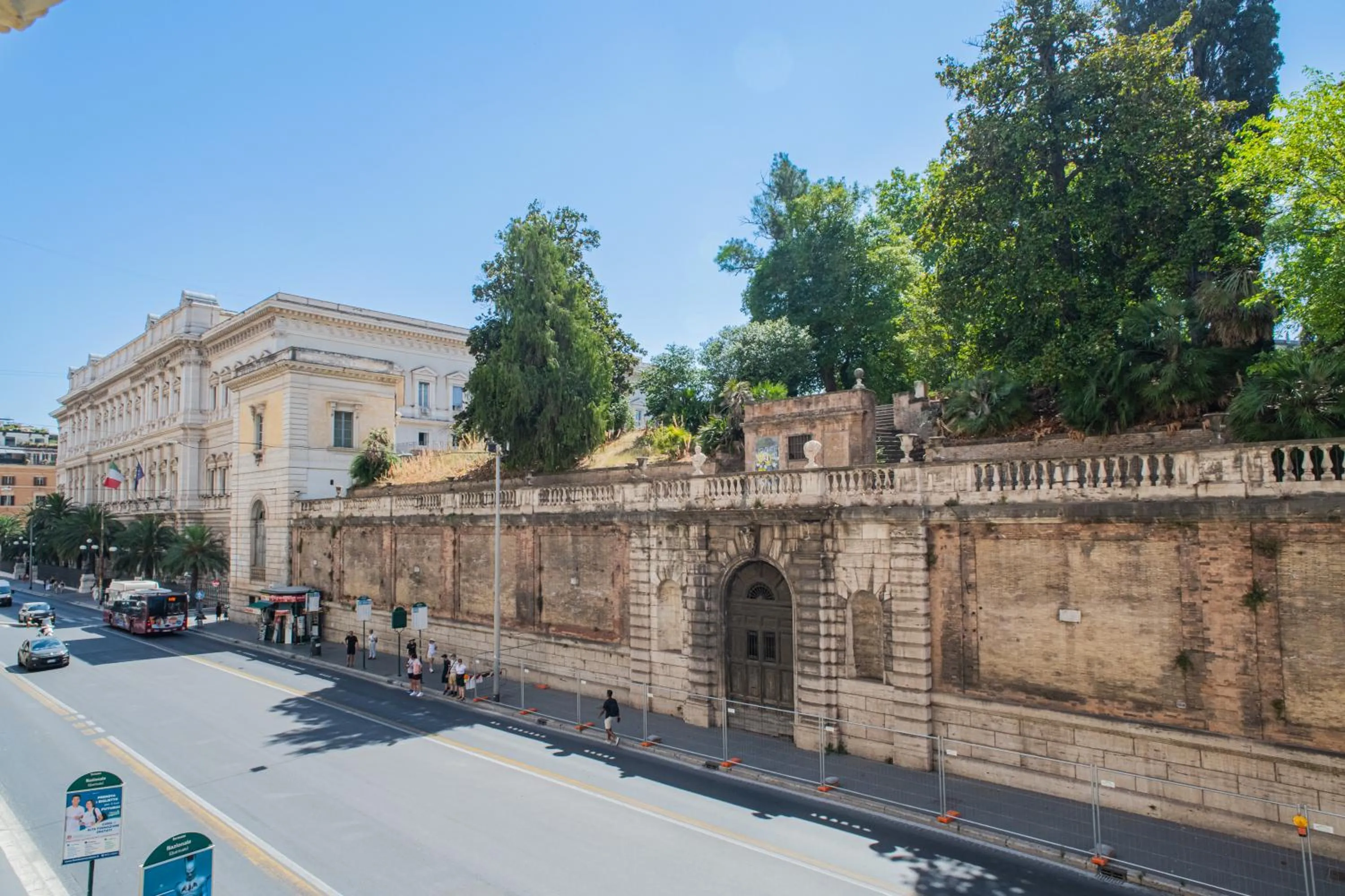 Property building in 163 BOUTIQUE HOTEL