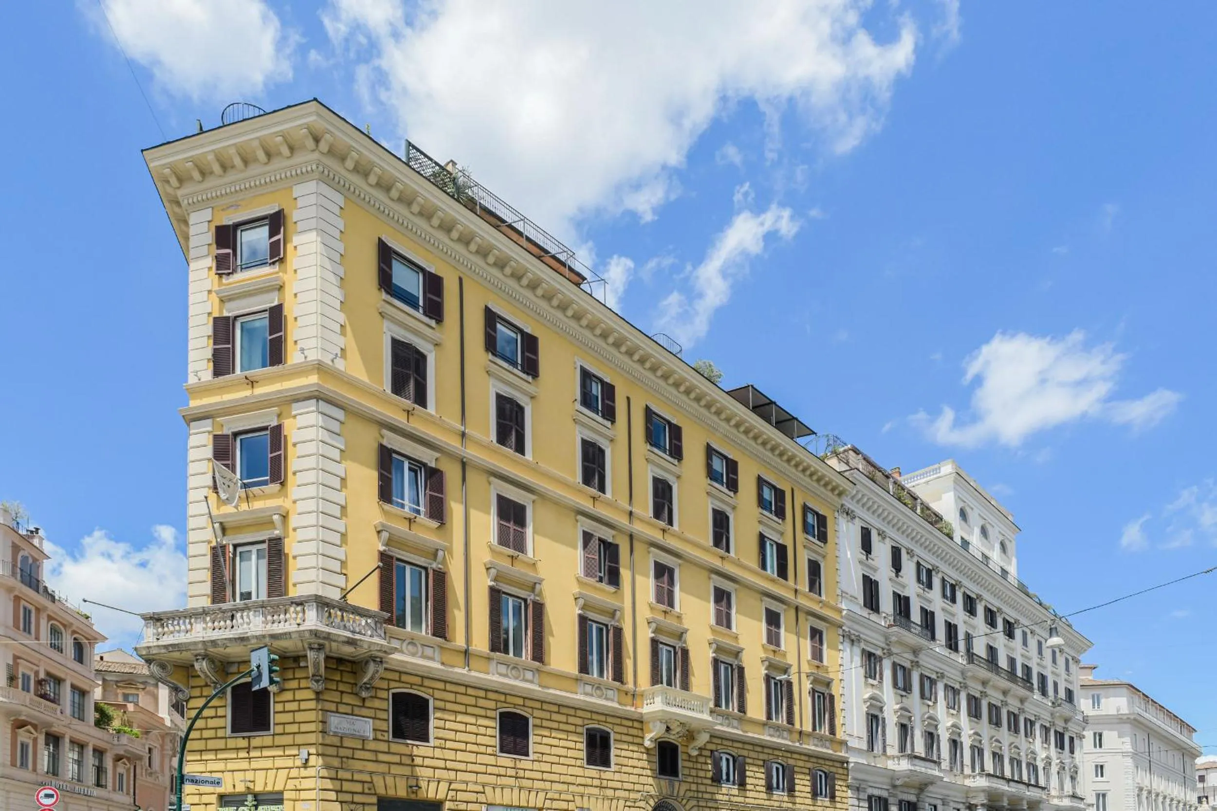 Property building in 163 BOUTIQUE HOTEL