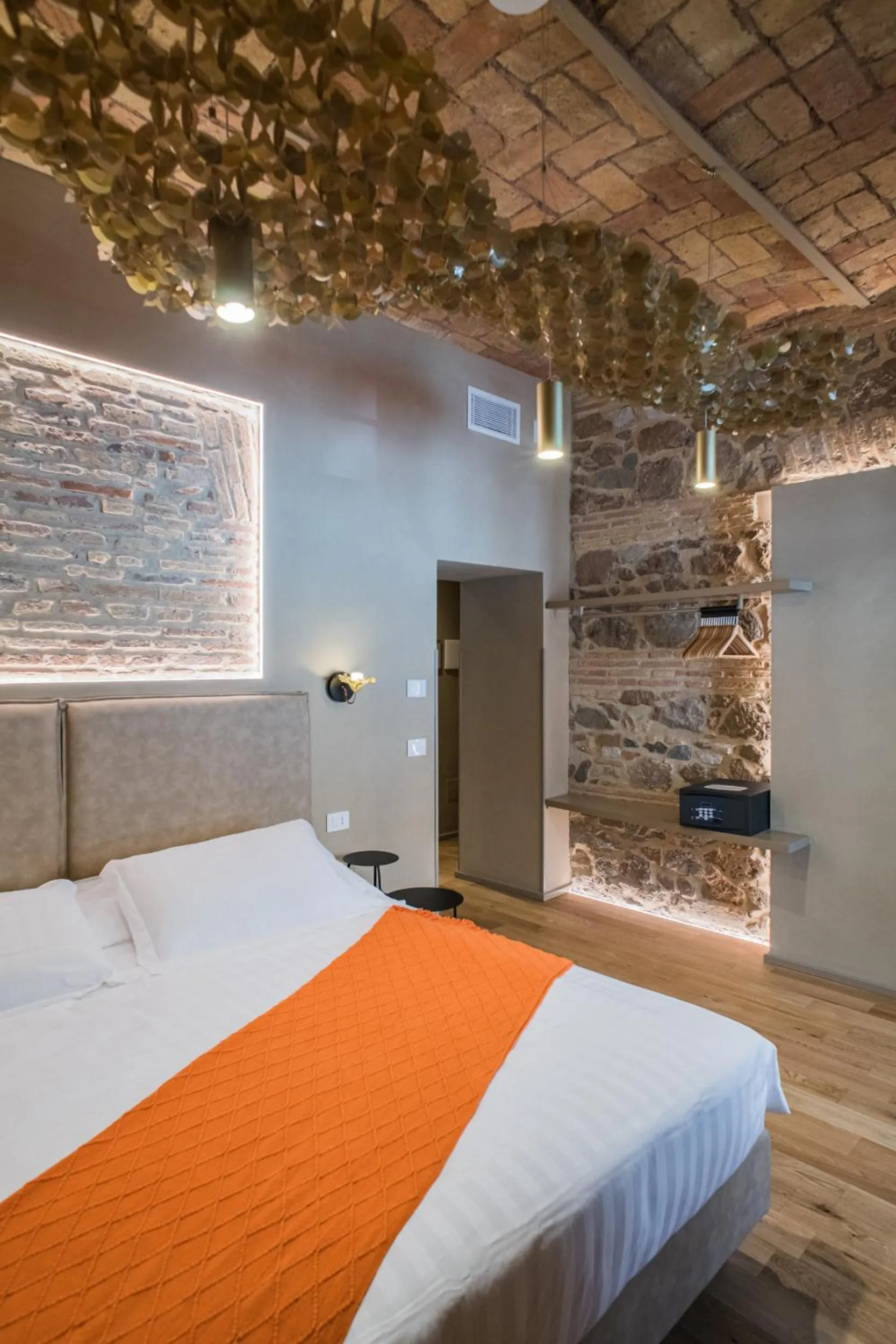 Bed in 163 BOUTIQUE HOTEL