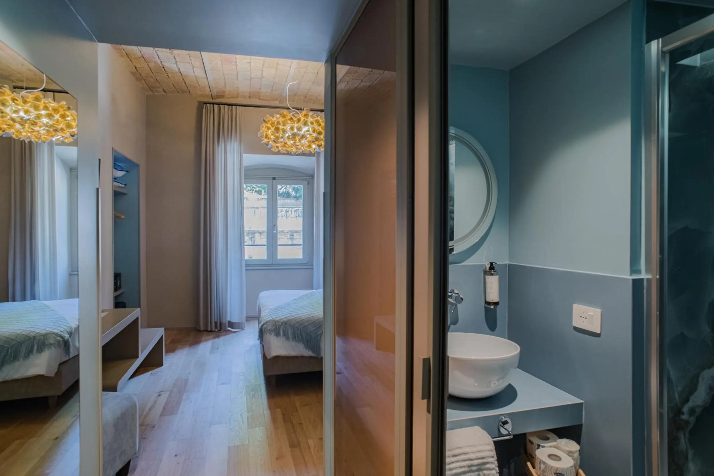 Bathroom, Bed in 163 BOUTIQUE HOTEL