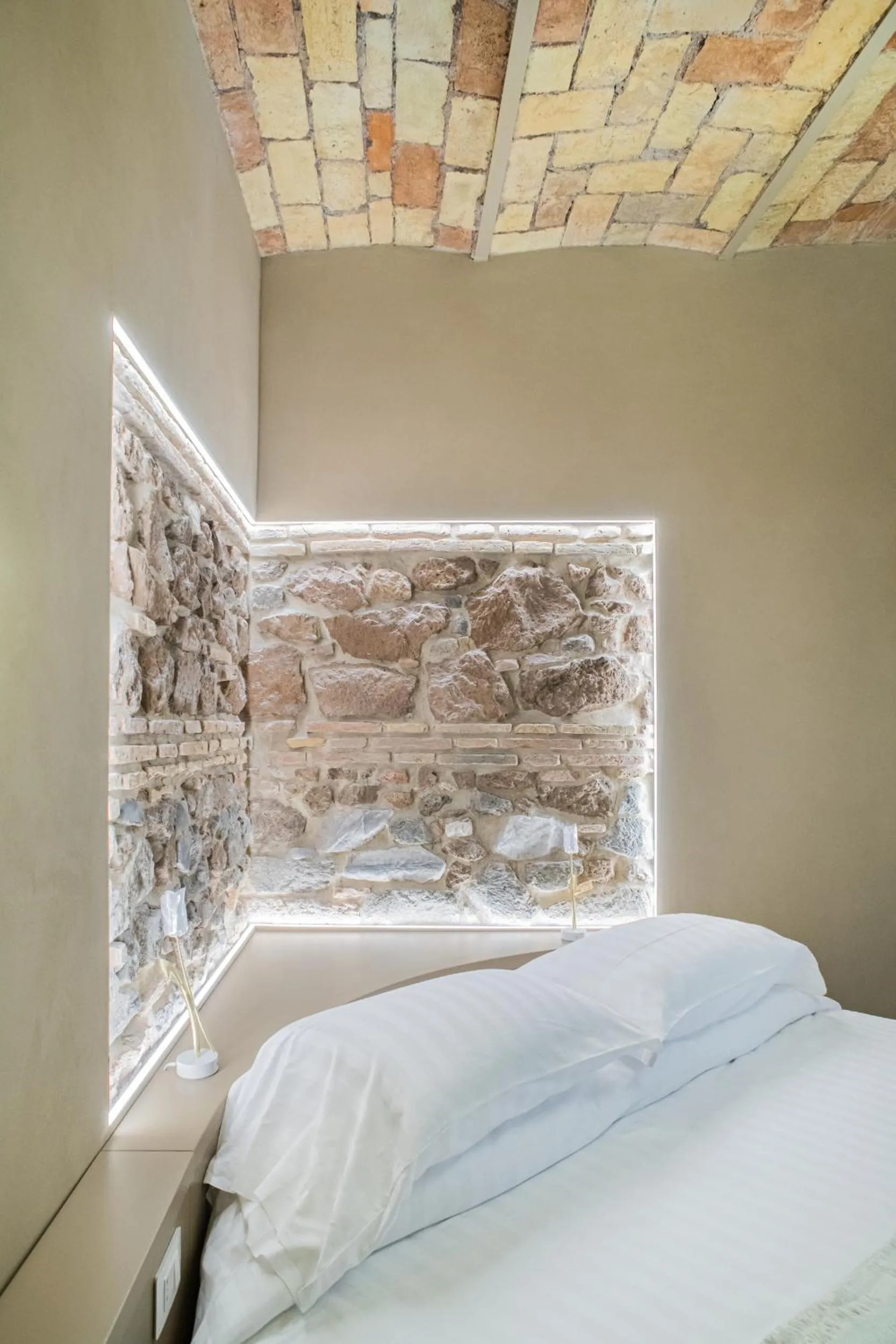 Bed in 163 BOUTIQUE HOTEL