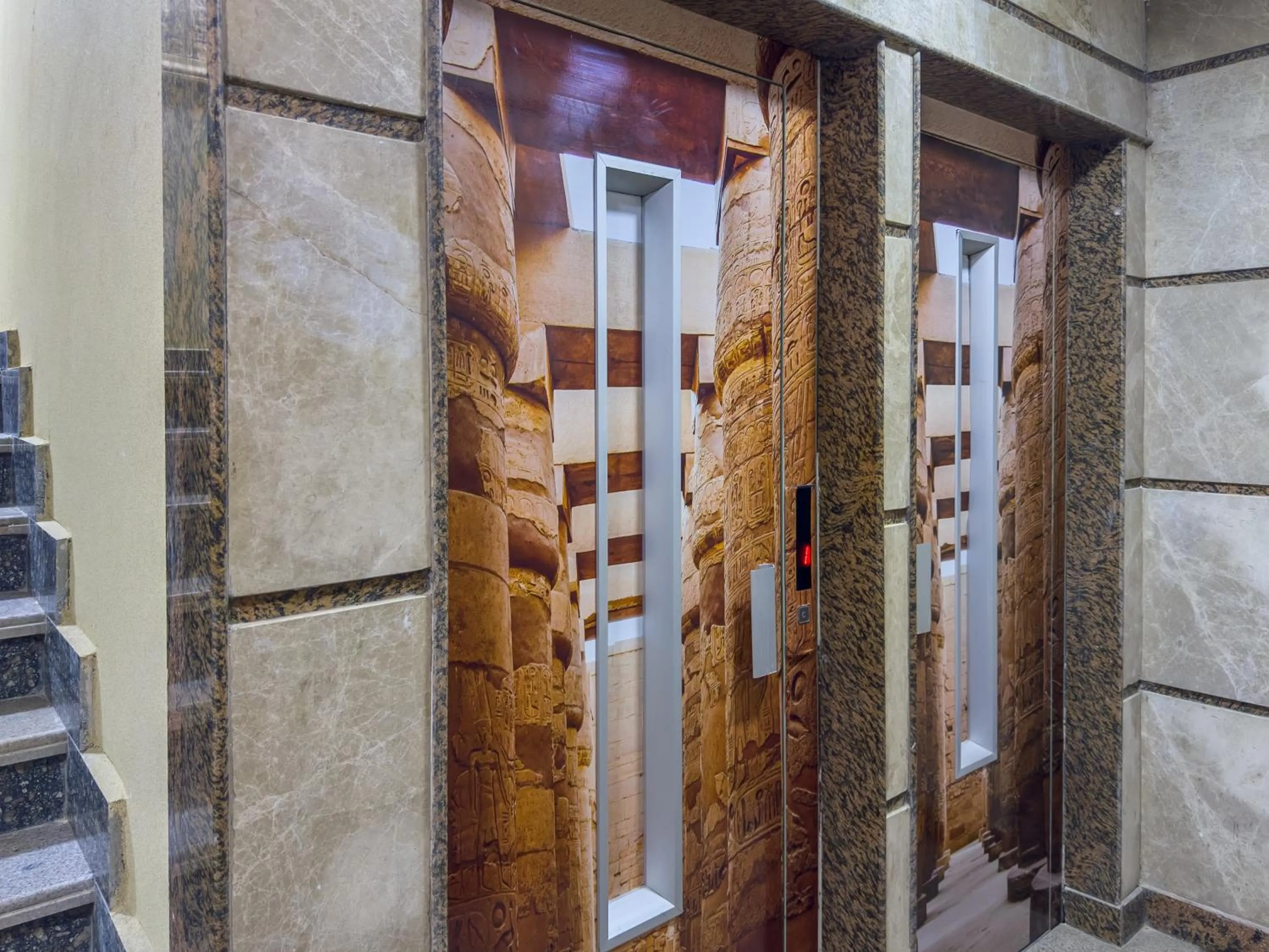 Royal Crown Hotel Giza Pyramids View