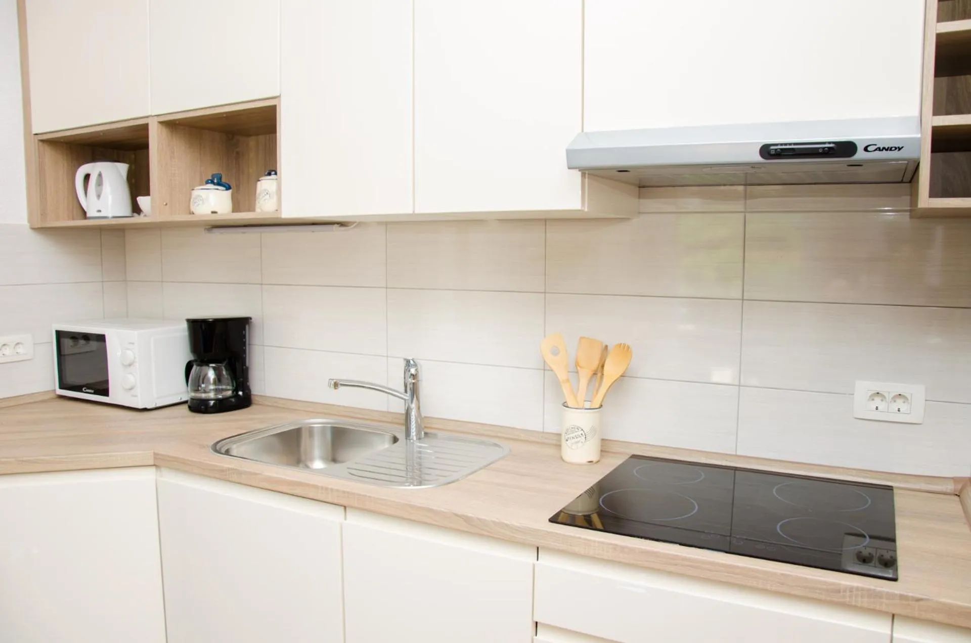 Kitchen or kitchenette in Guesthouse Ruža - apartments