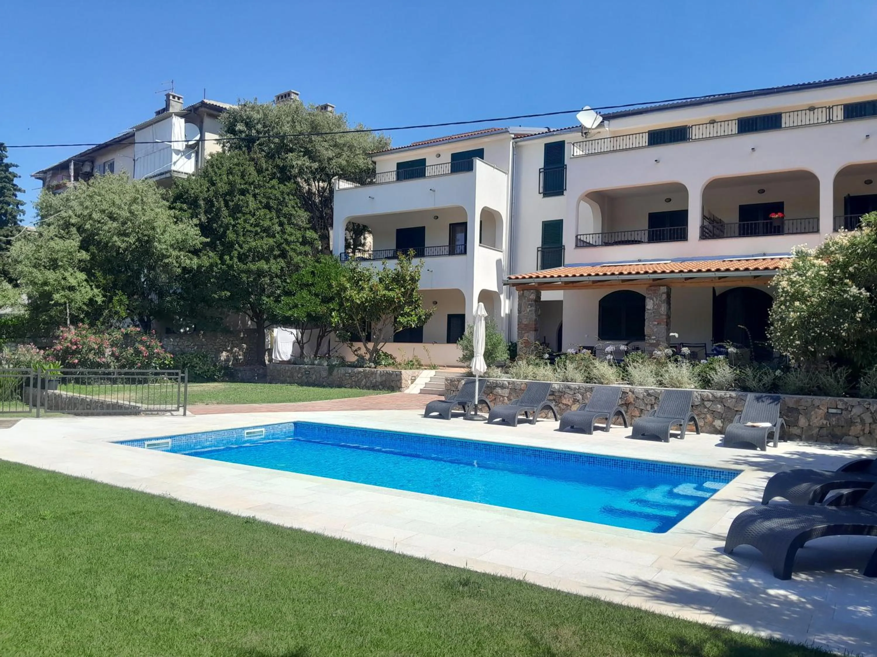 Property building in Guesthouse Ruža - apartments
