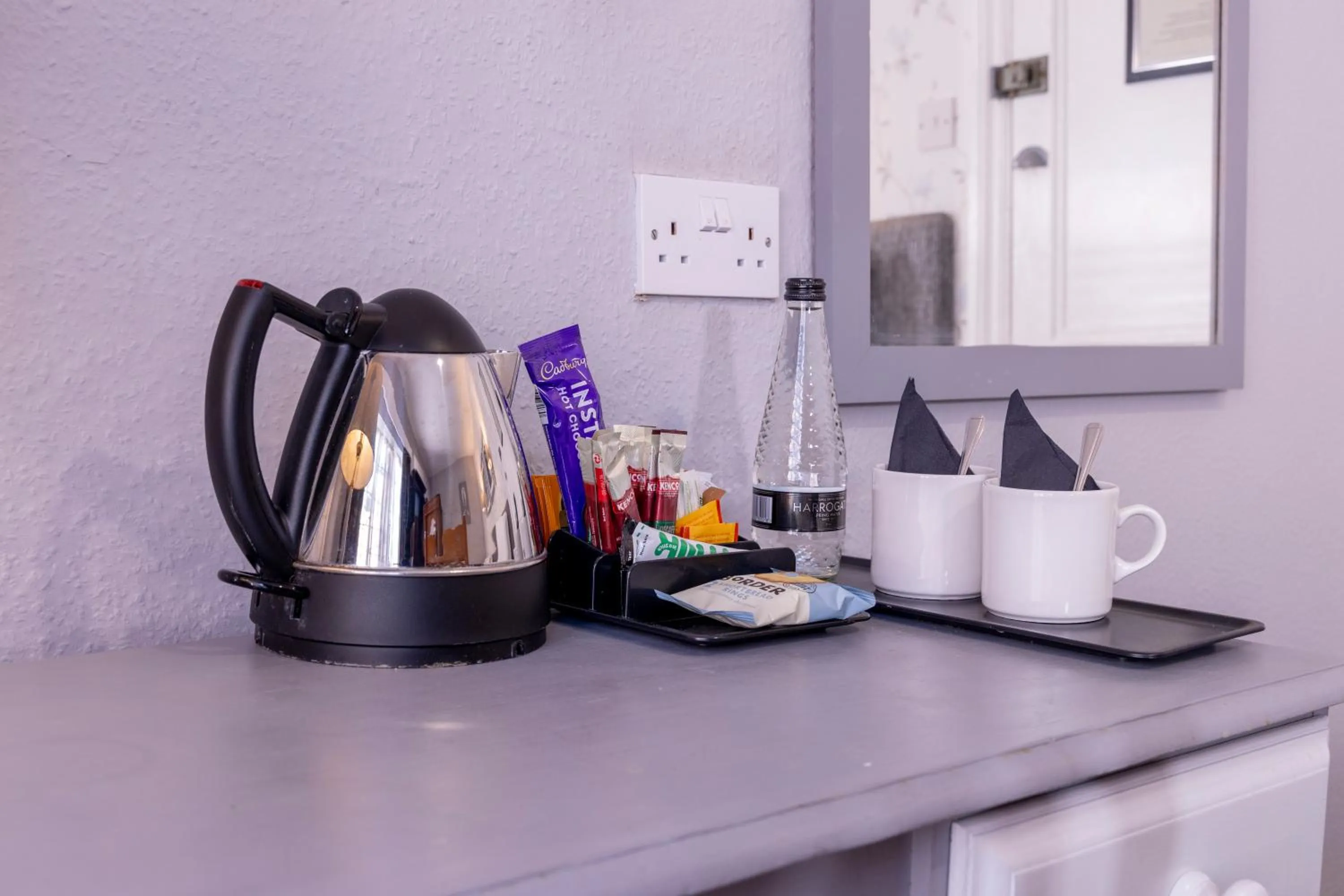 Cromwell Lodge Hotel by Greene King Inns