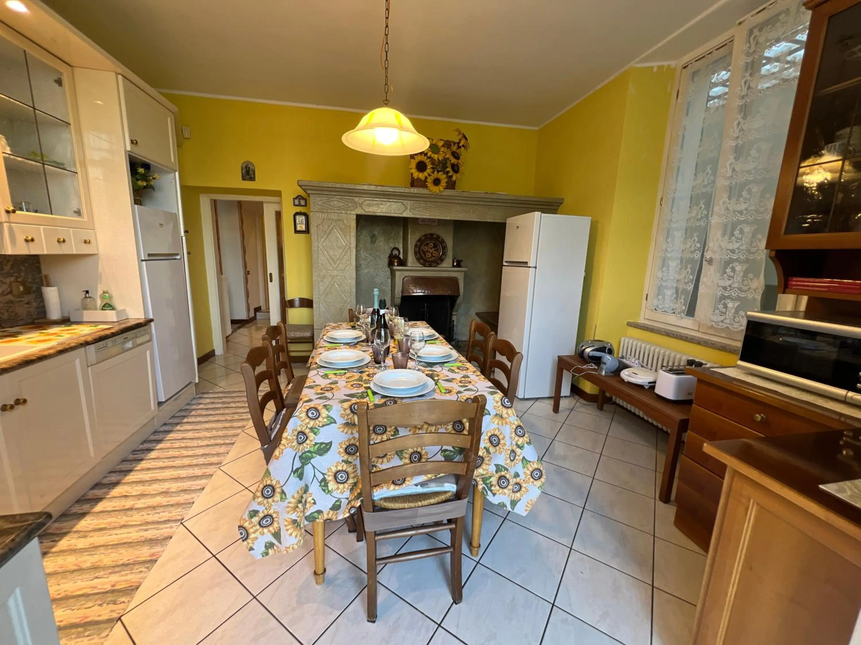 Kitchen or kitchenette in Terrace Lake View Moltrasio