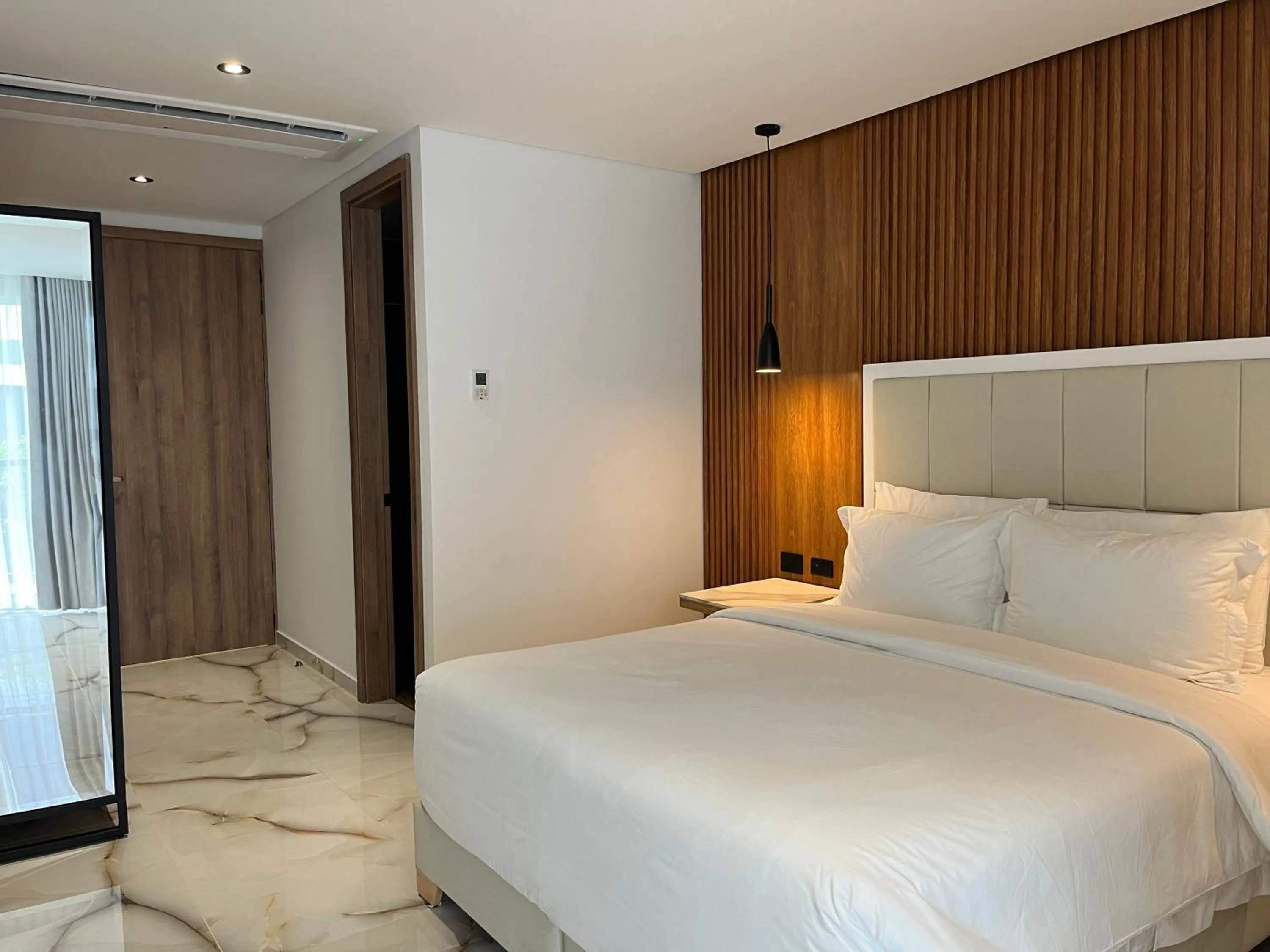 Bed in Hotels 111