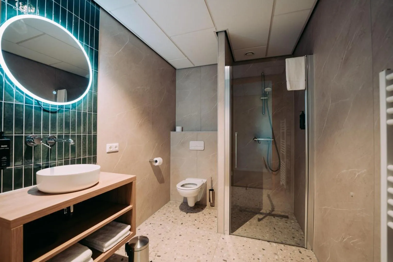 Shower in Boutique Hotel het Witte Veen