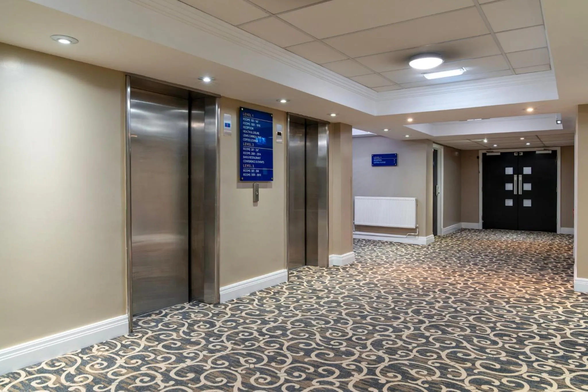 elevator in Daresbury Park Hotel