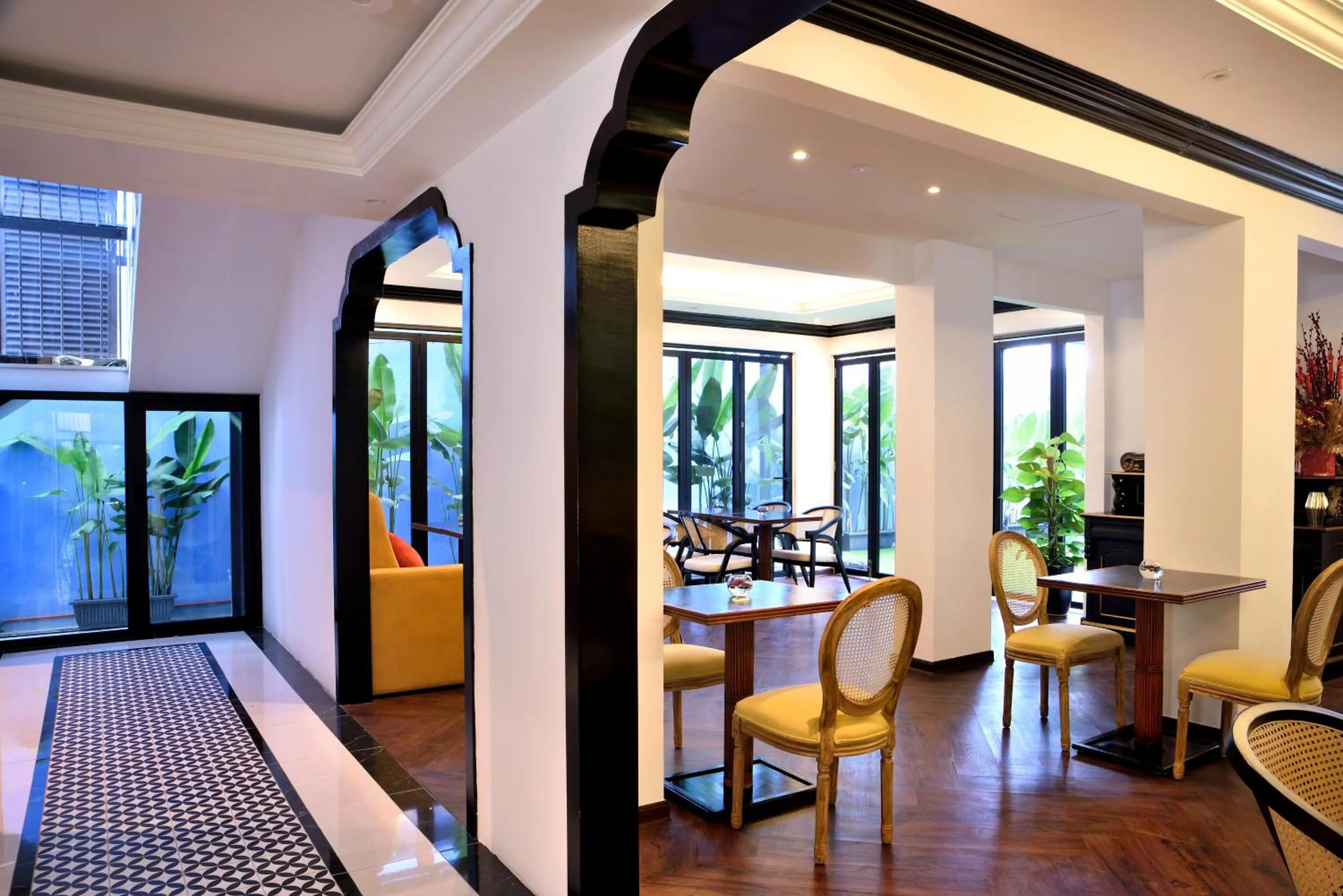 Restaurant/places to eat in The Leith