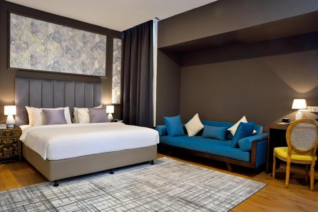 Deluxe King Room in The Leith