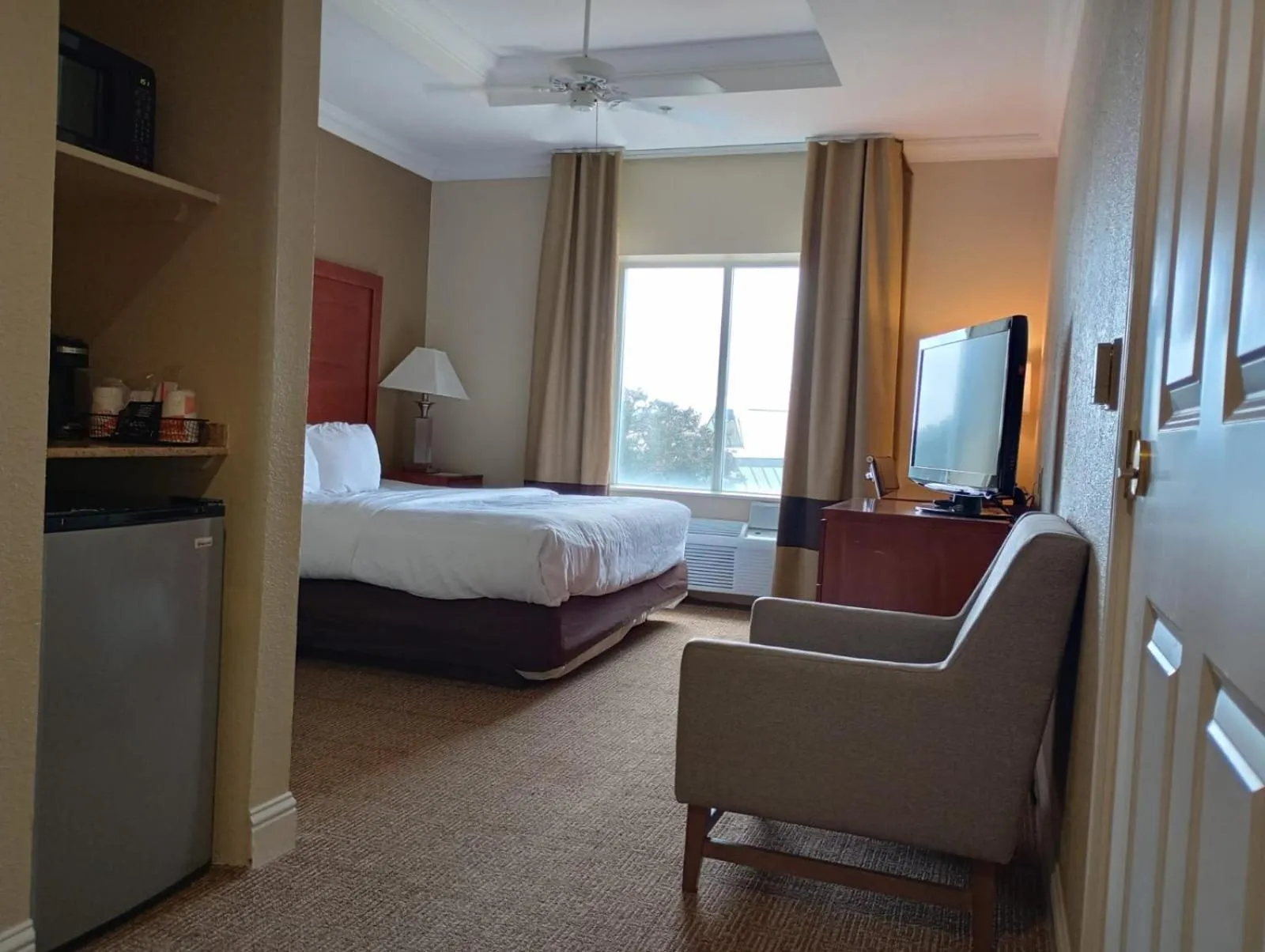 Bed in SAMIR Stay at NW Expressway