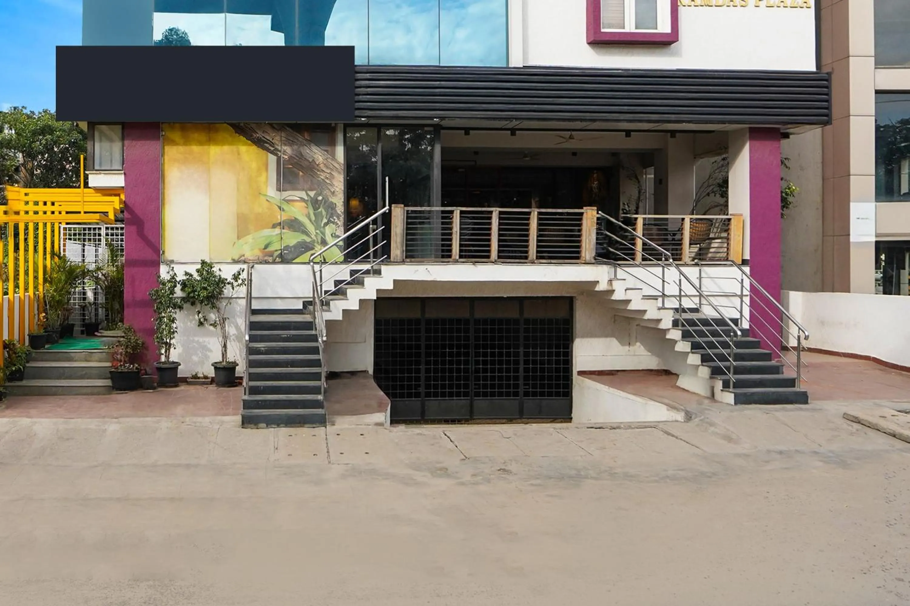 Facade/entrance in Townhouse HBR Layout