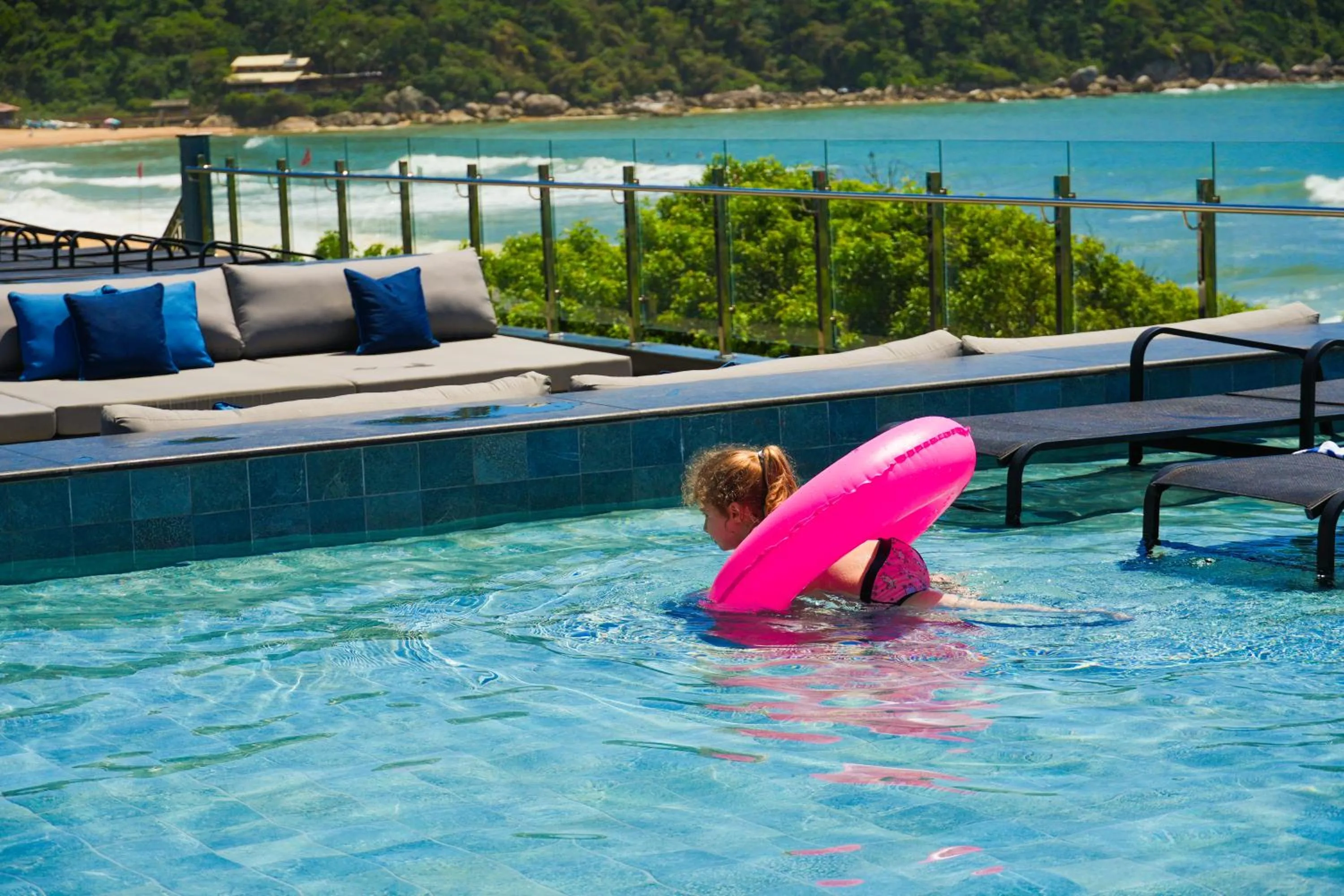 Swimming pool in Blue Sea Hotel