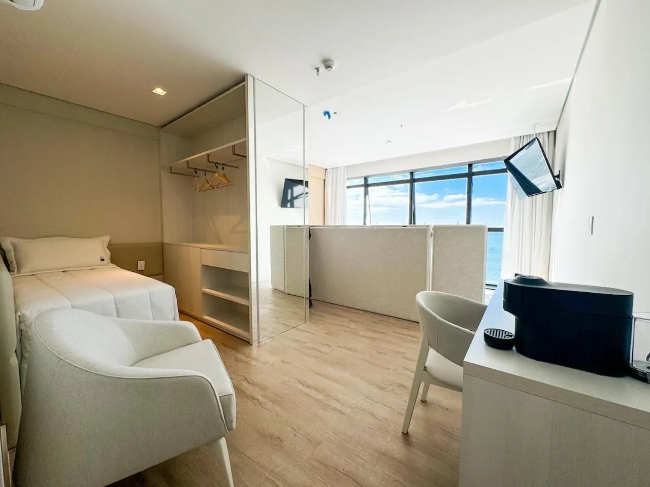 Photo of the whole room, Bed in Blue Sea Hotel