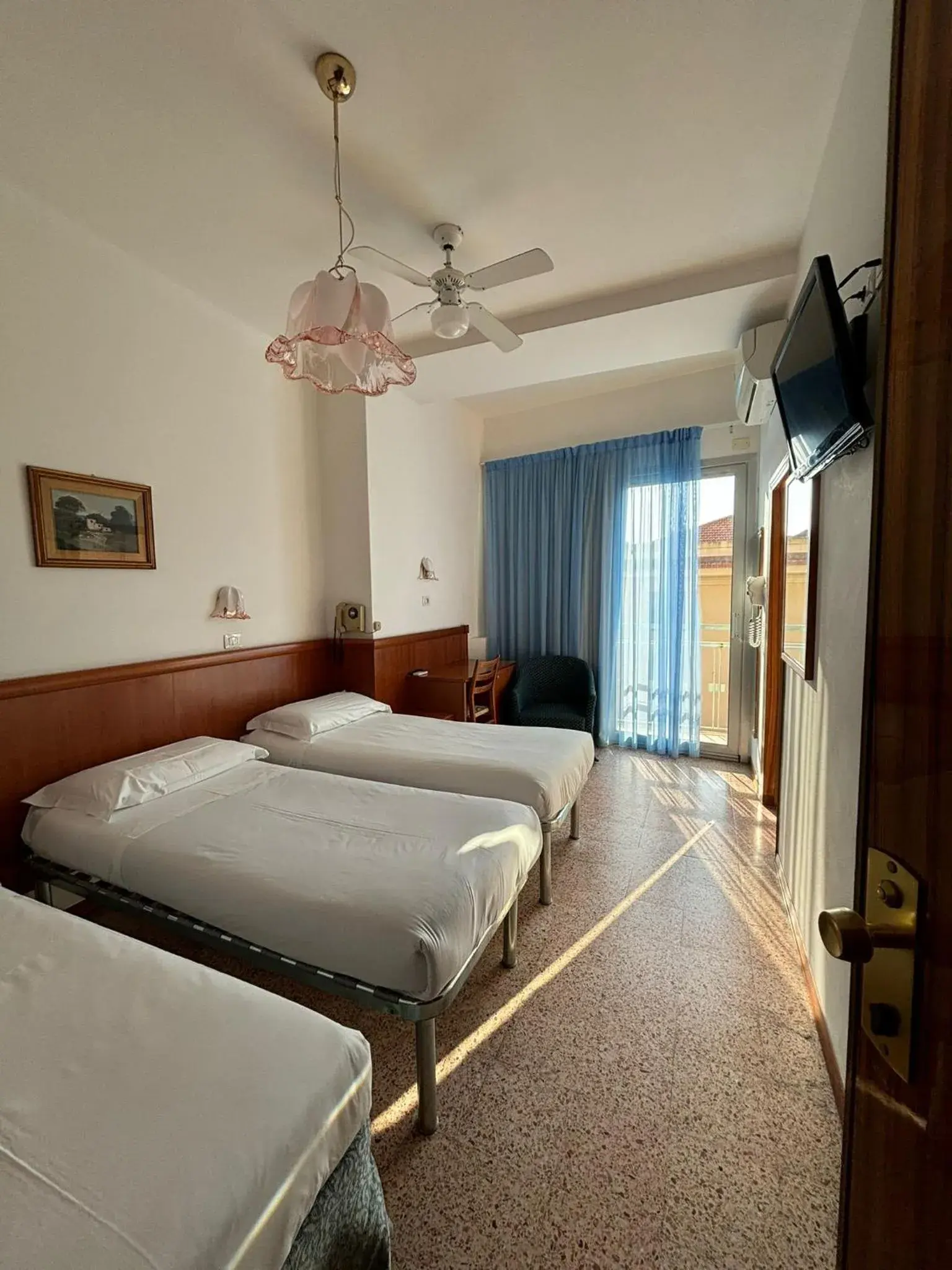 Triple Room in Diplomat Marine Triple Room in Diplomat Marine