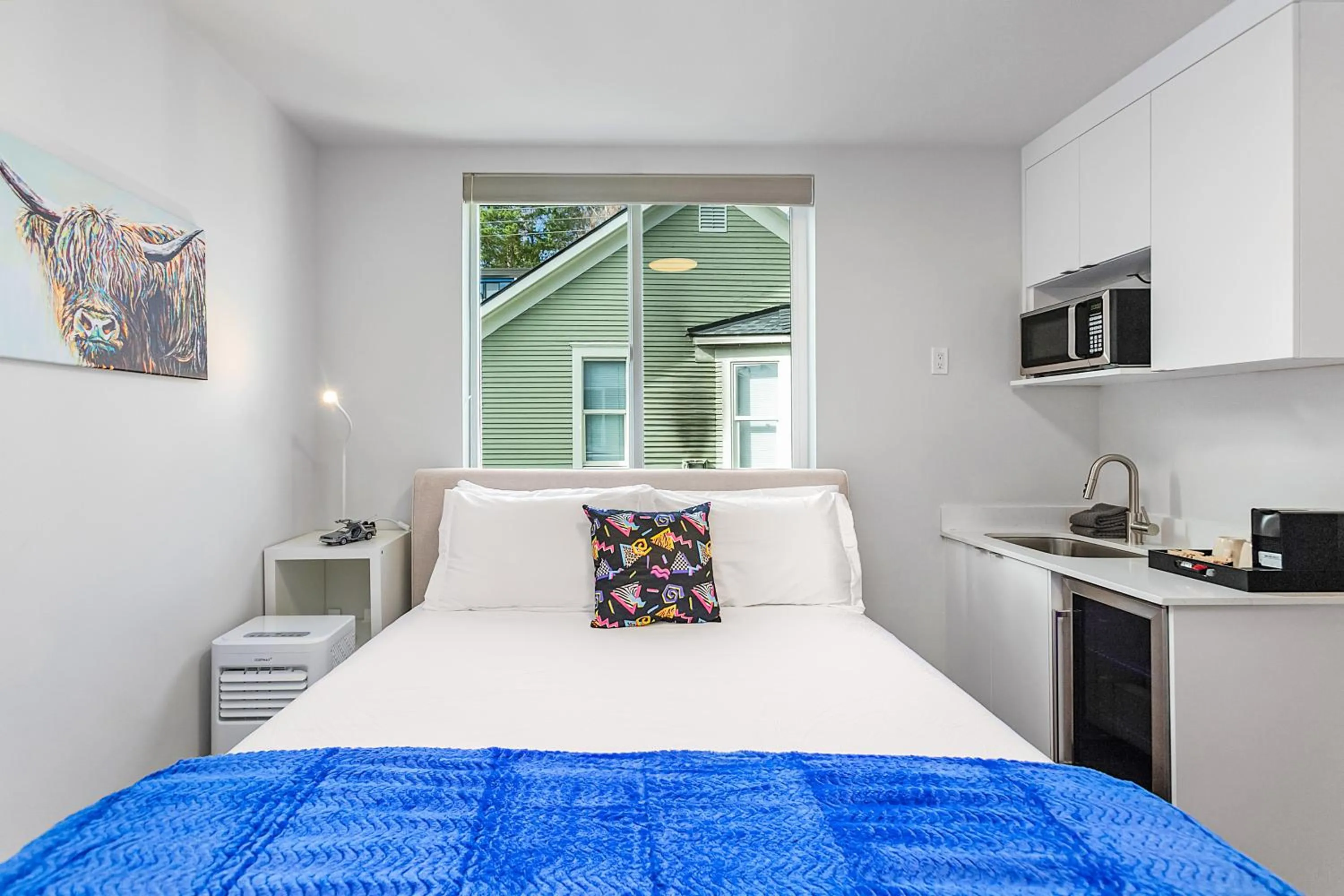 Bed in Back to The Future Sweet Suites