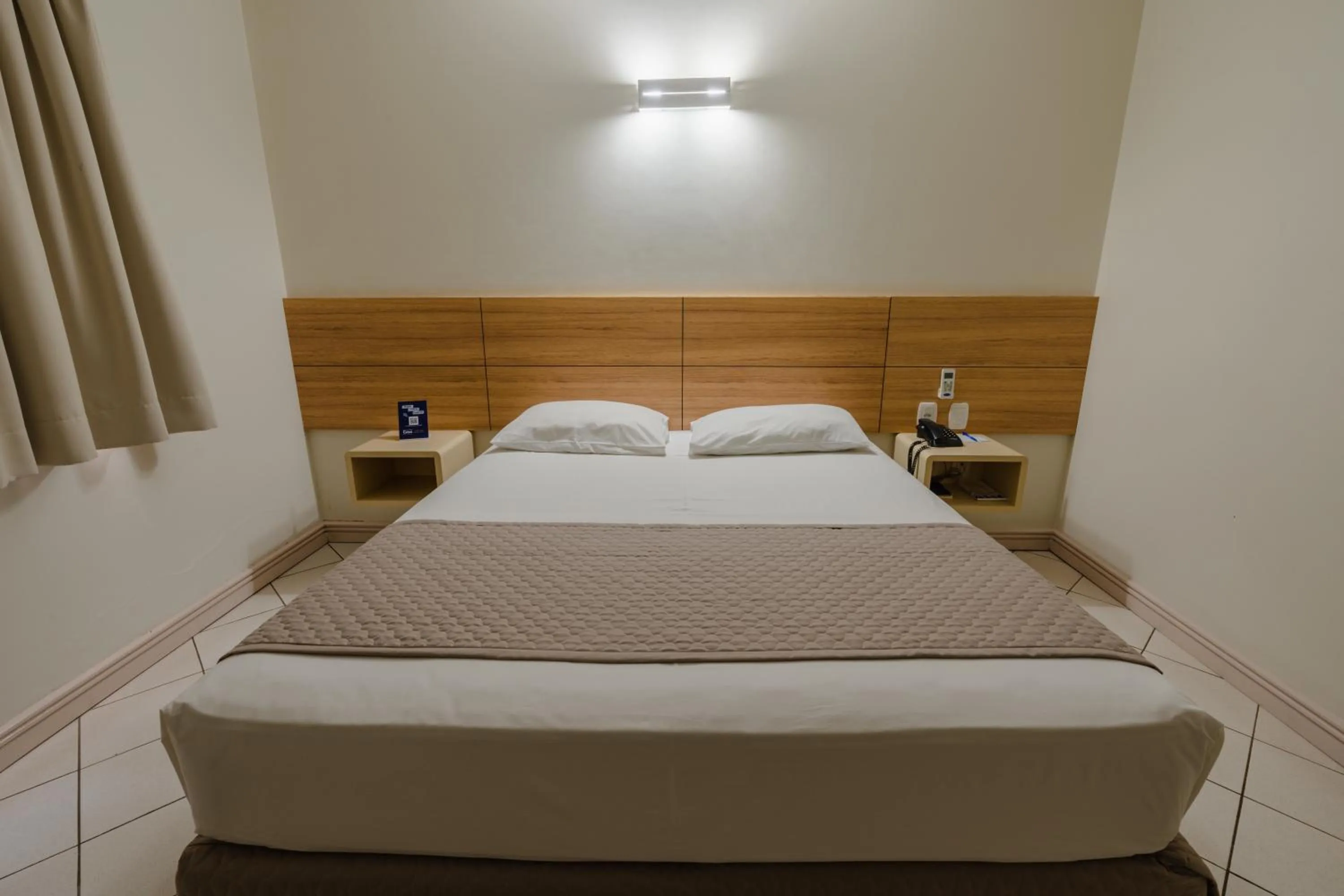 Bedroom, Bed in Hotel Caiuá Express Umuarama