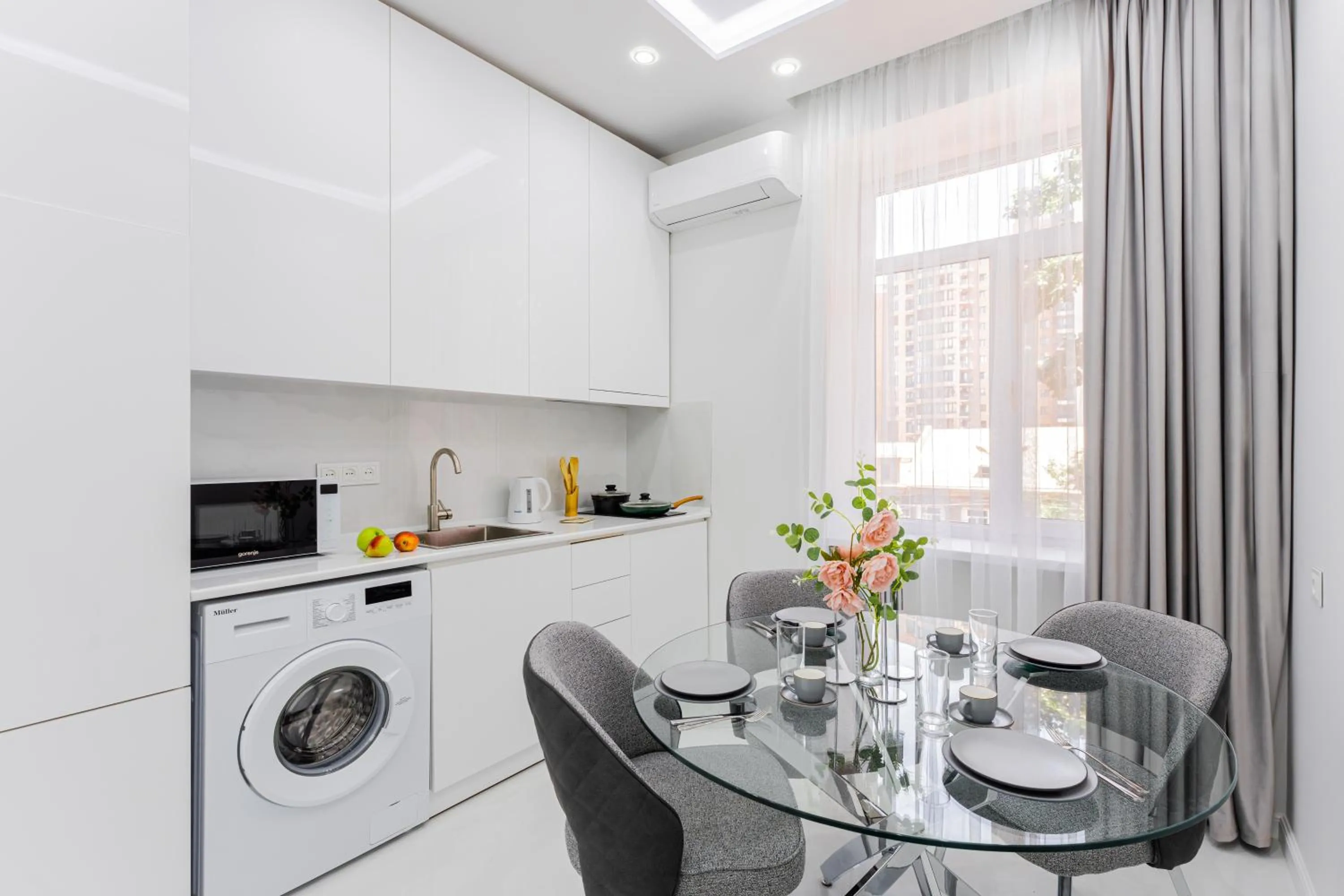 Kitchen or kitchenette in Apartment KeyGo #0061 is the key to the center of Yerevan