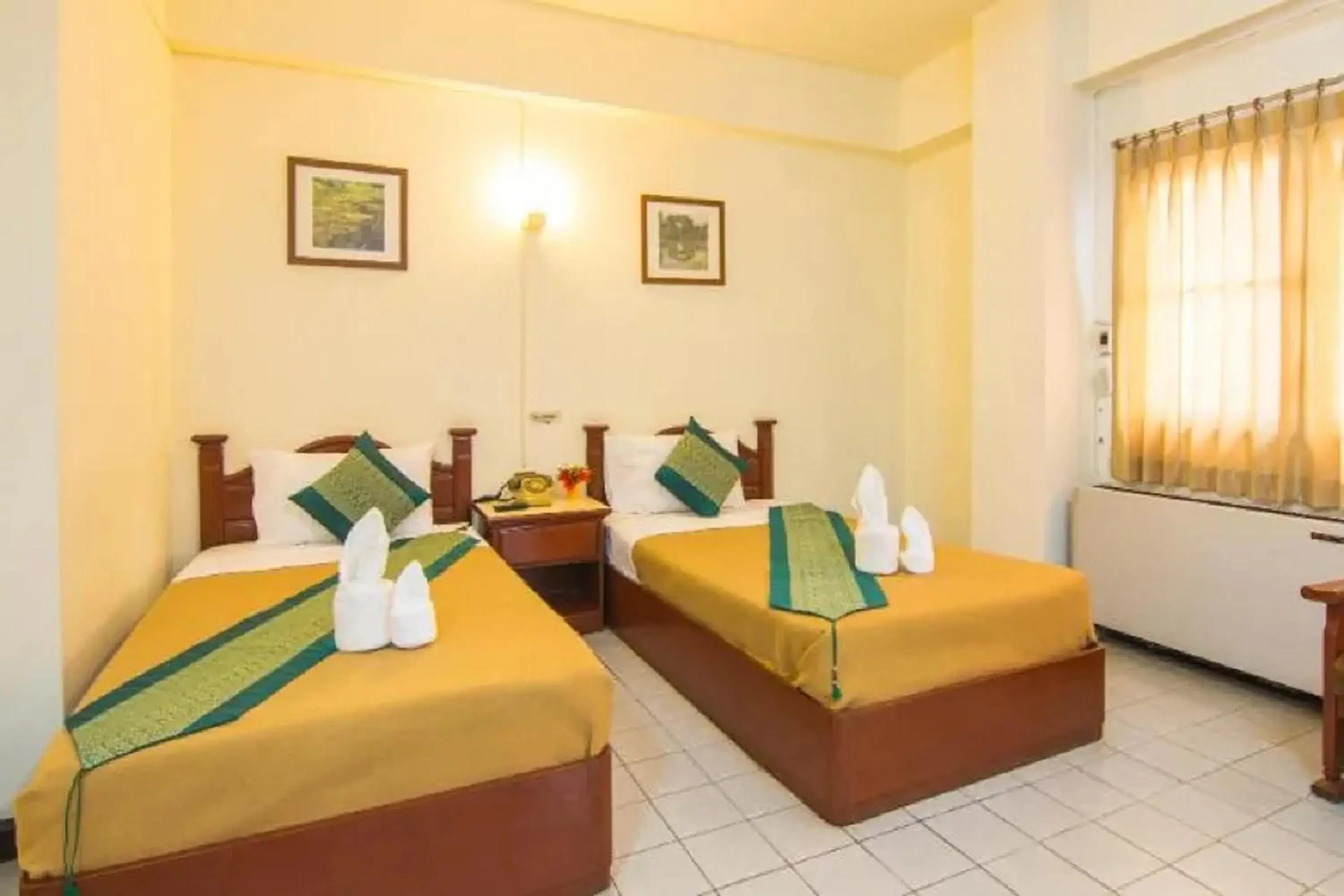 Superior Twin Room in Khelang Nakorn Hotel Superior Twin Room in Khelang Nakorn Hotel