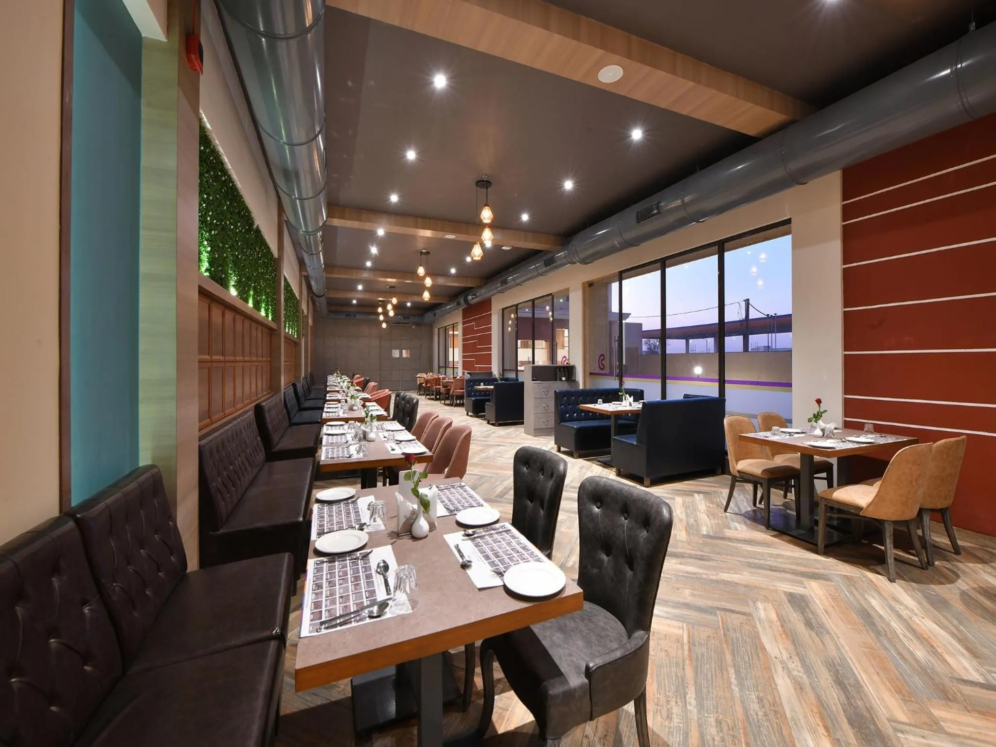 Clubhouse Hotel by CheckIn Morbi