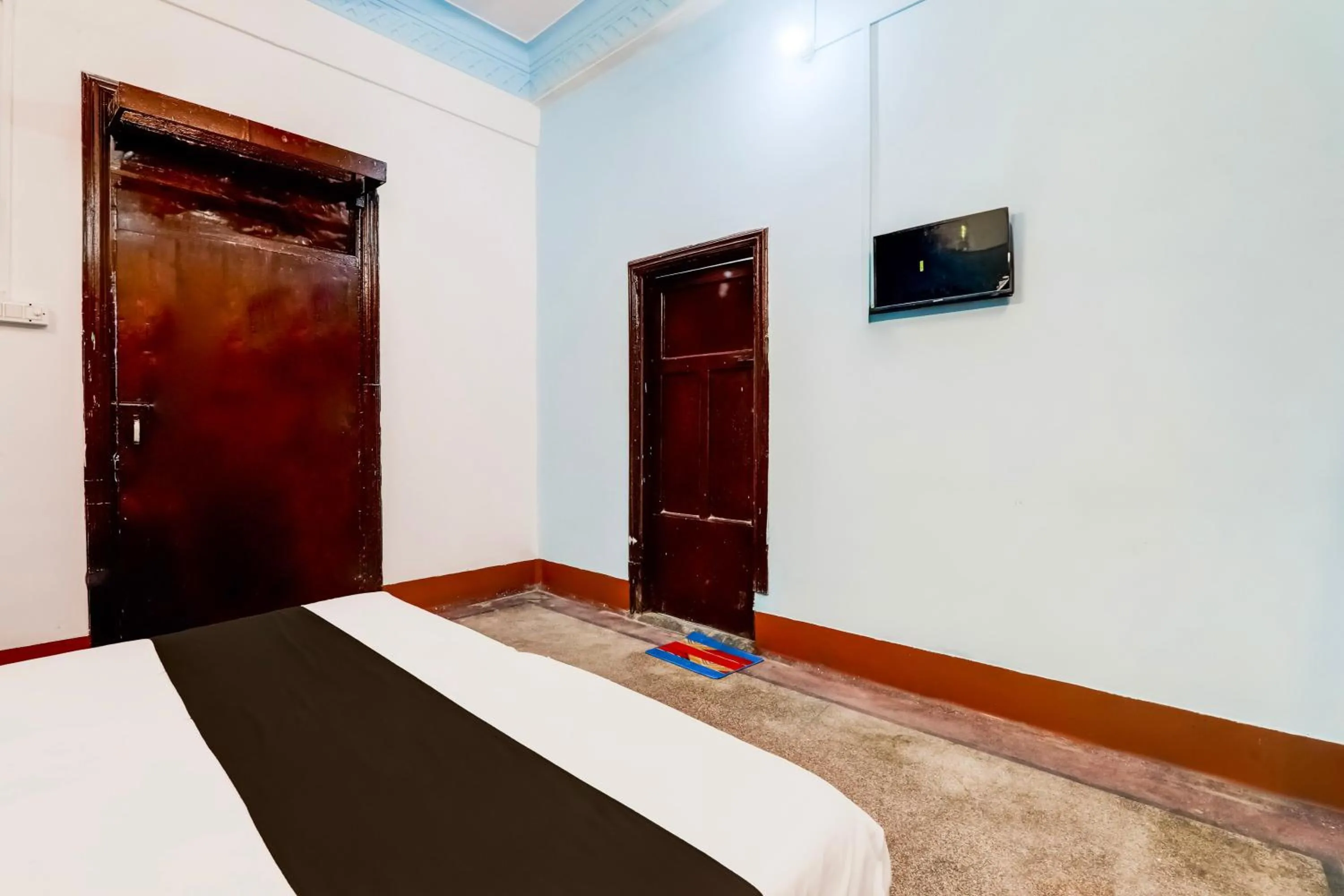 Bedroom, Bed in Hotel O Mannat