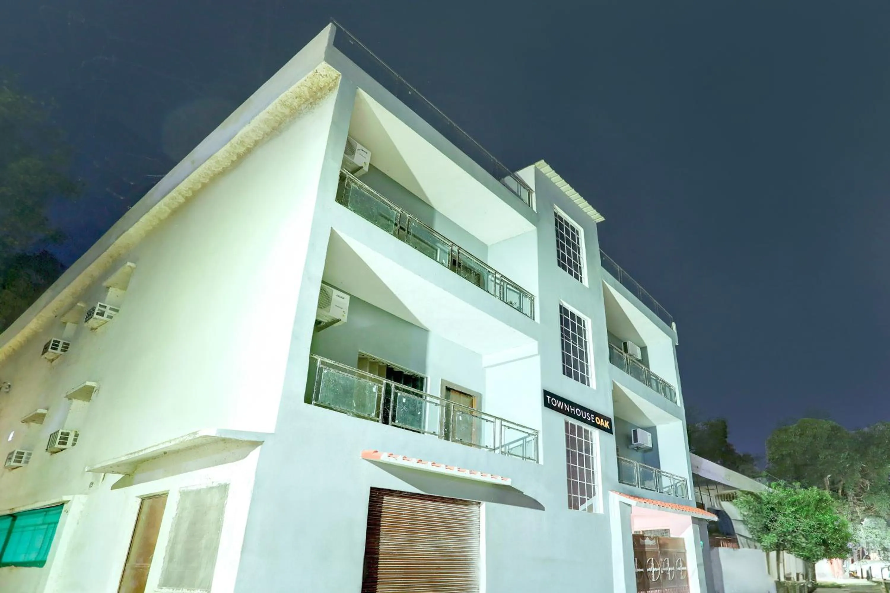 Facade/entrance in Super Hotel O SHIVA VALLEY HOTEL